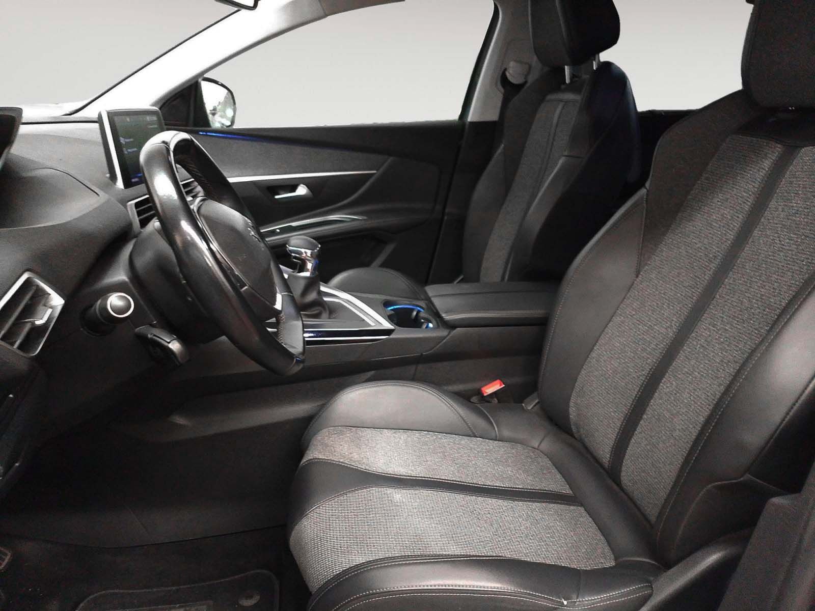 Peugeot 5008 PureTech 130 Allure - foto 11