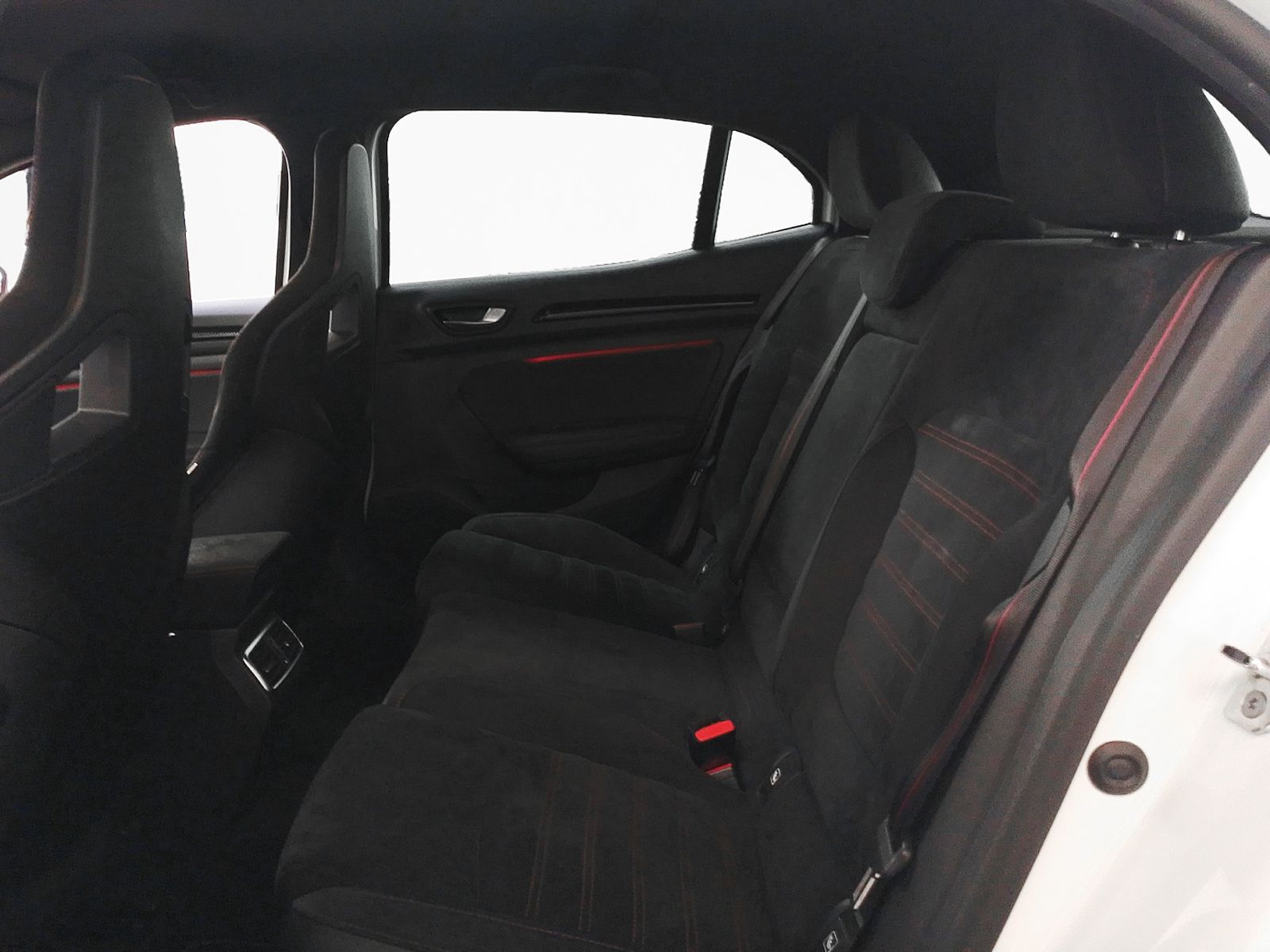 Renault Mégane RS Trophy TCe GPF - foto 12