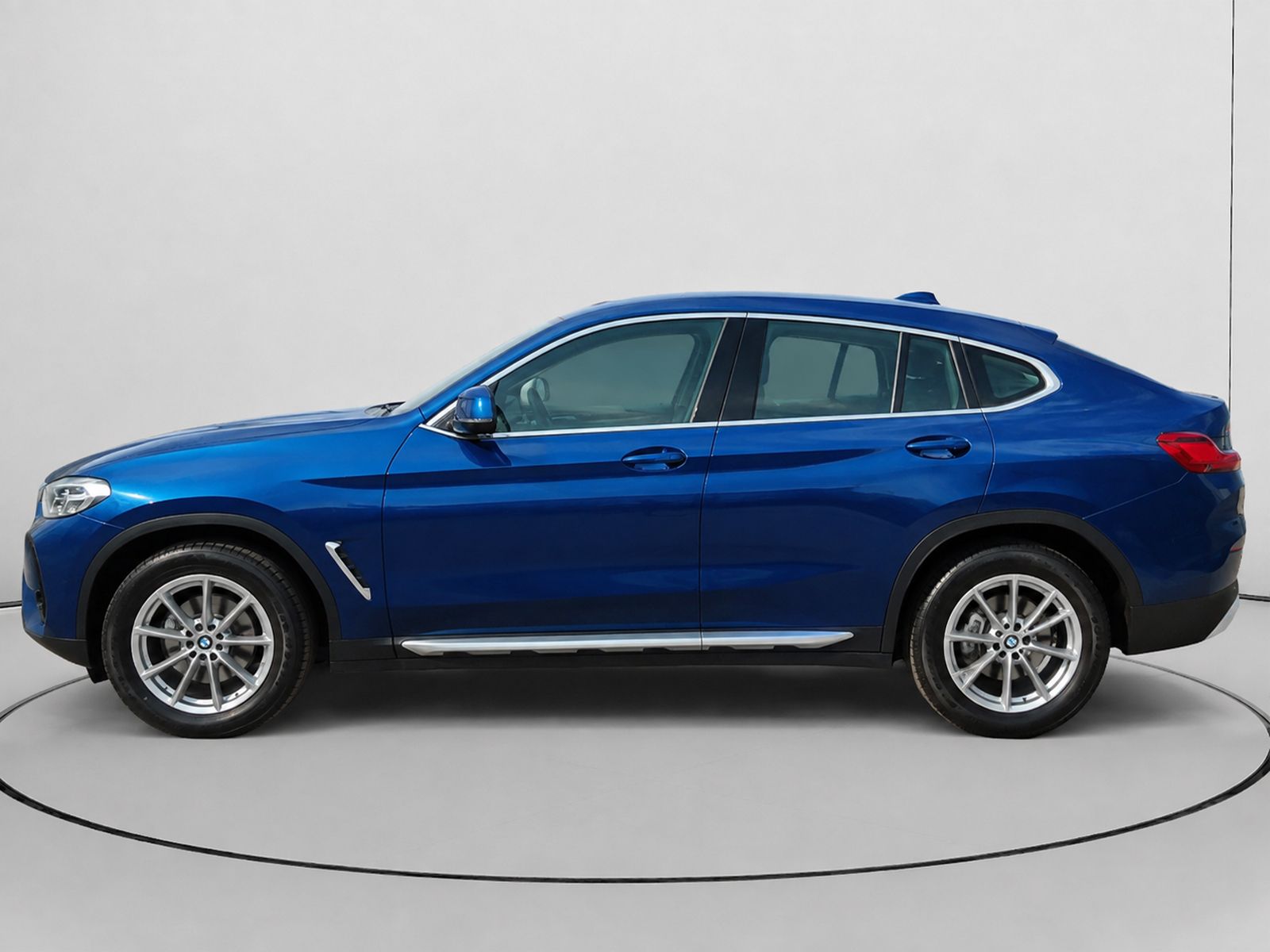 BMW X4 xDrive20d xLine - foto 6