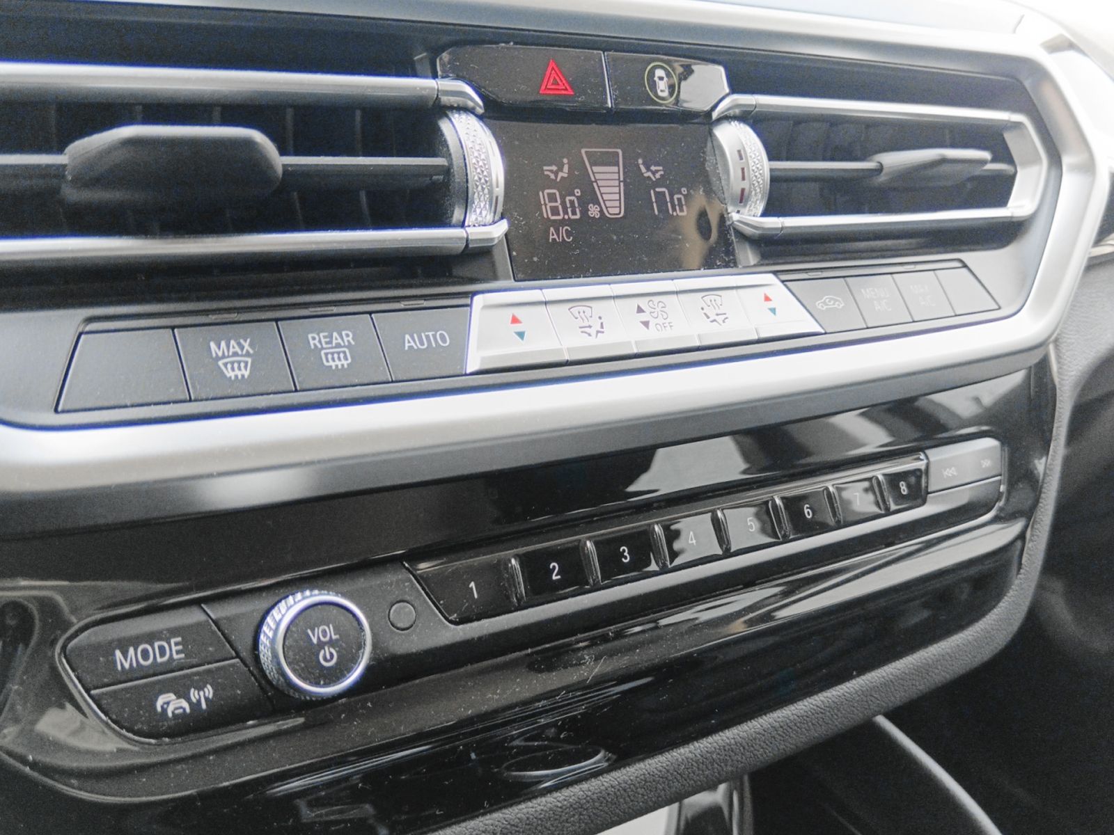 BMW X4 xDrive20d xLine - foto 22
