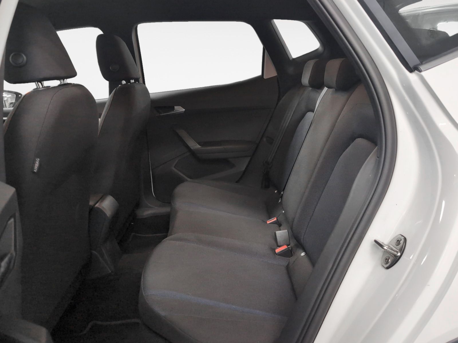 SEAT Arona 1.0 TSI FR XM - foto 11
