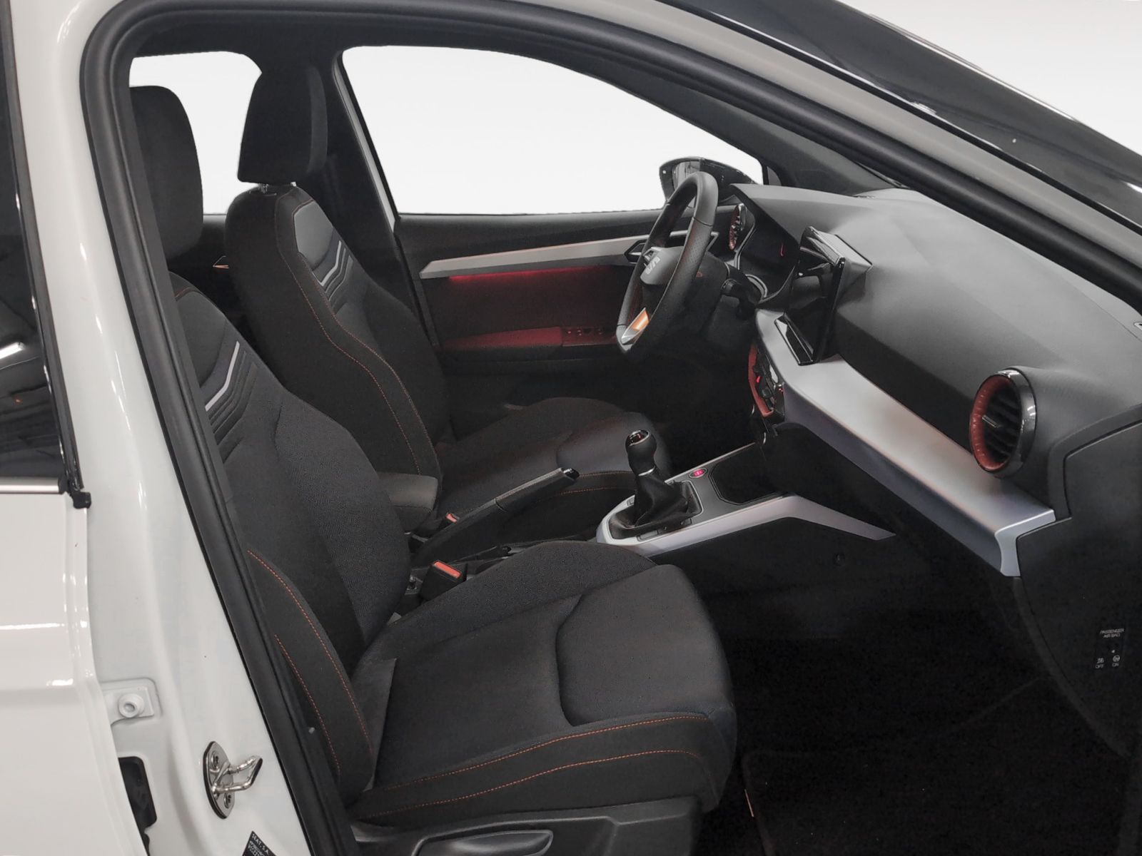 SEAT Arona 1.0 TSI FR XM - foto 12