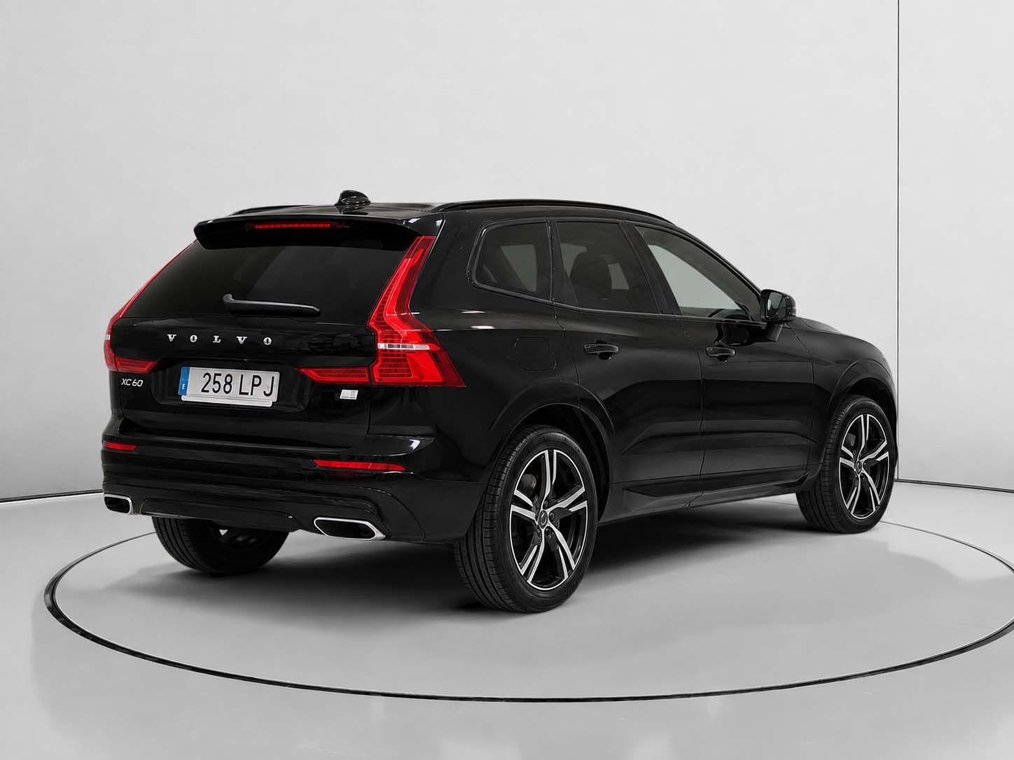Volvo XC60 T6 AWD Recharge R-Design Expression - foto 3
