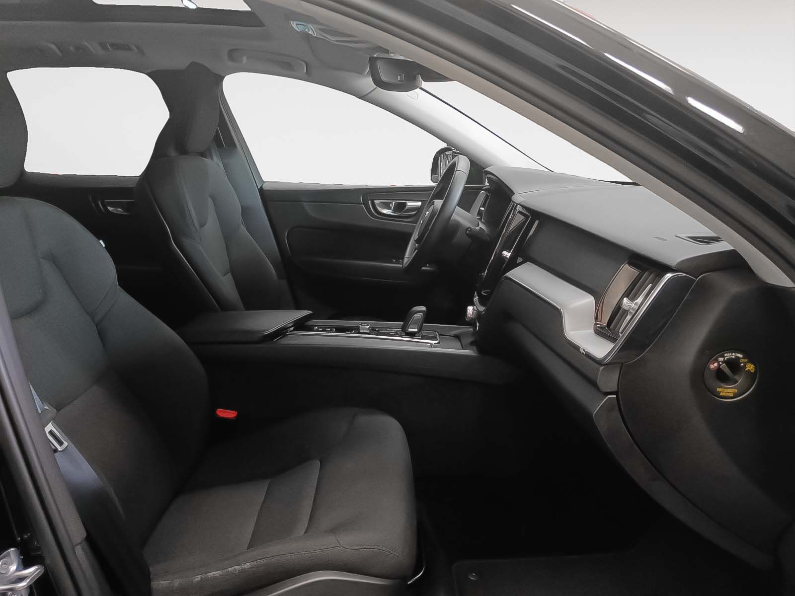 Volvo XC60 T6 AWD Recharge R-Design Expression - foto 11