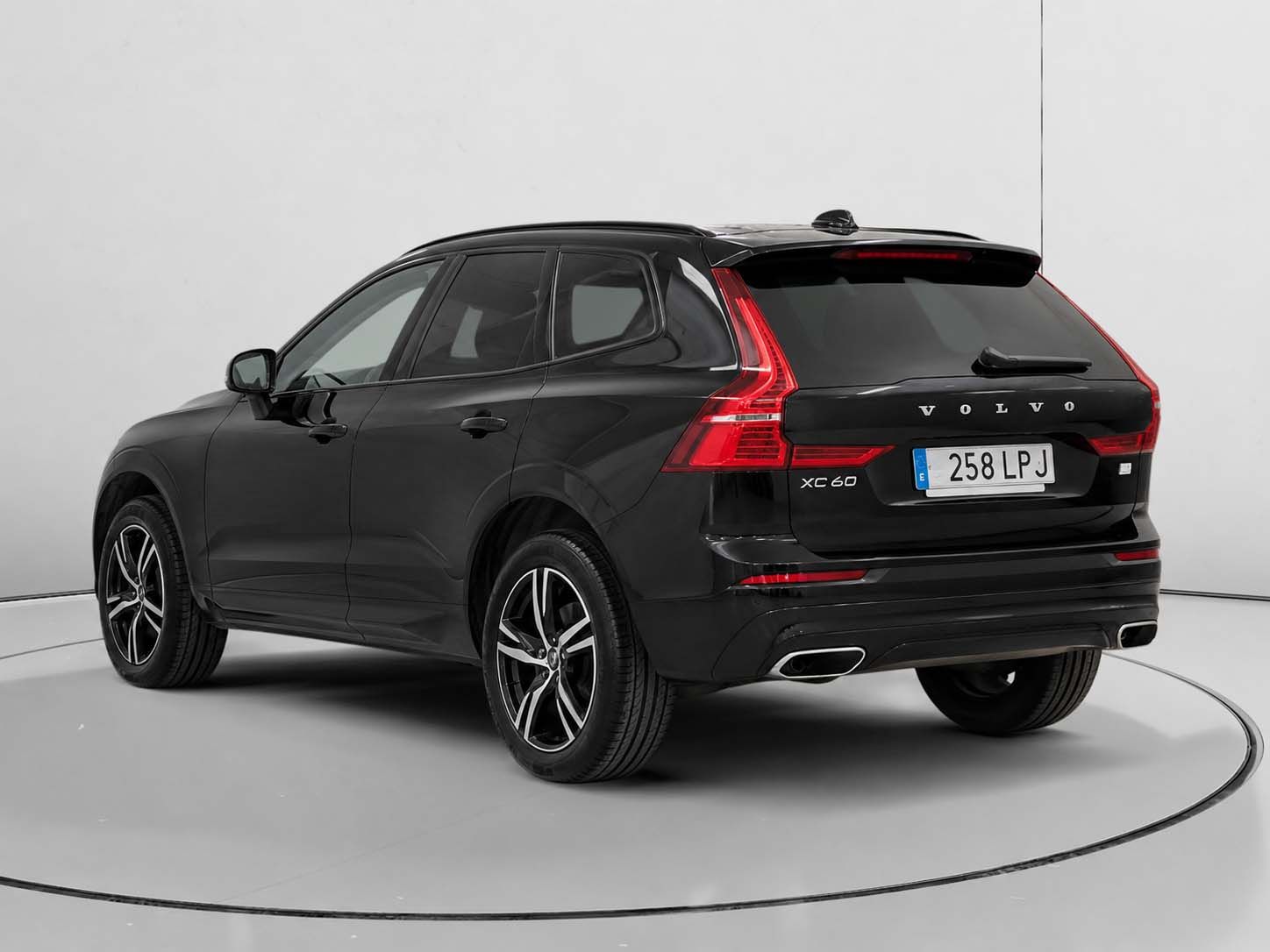 Volvo XC60 T6 AWD Recharge R-Design Expression - foto 5