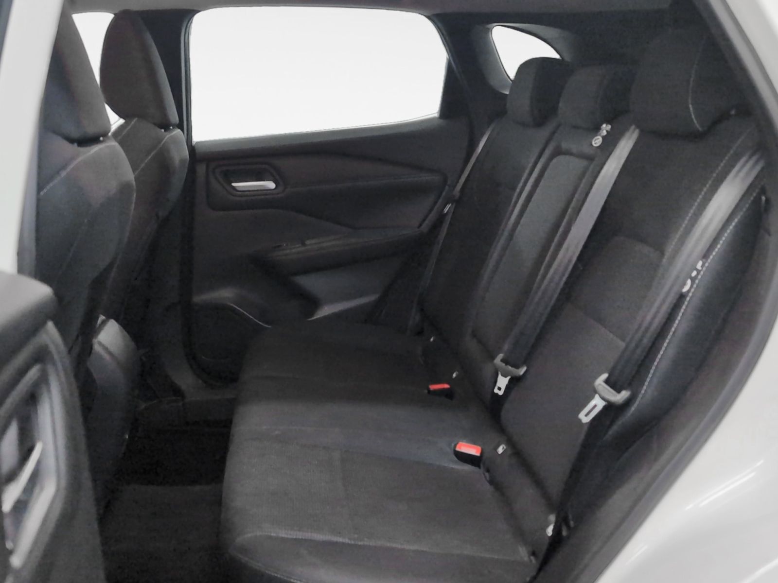 Nissan Qashqai DIG-T 140 mHEV Acenta 4x2 - foto 11