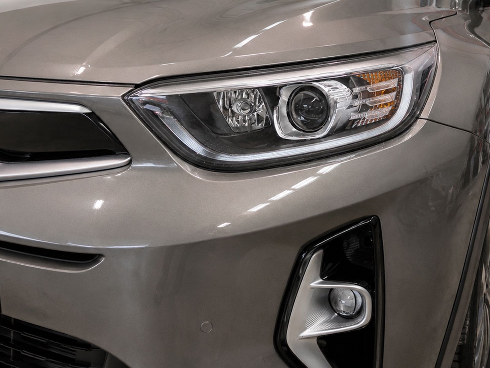 Kia Stonic 1.0 T-GDi MHEV Drive iMT - foto 24