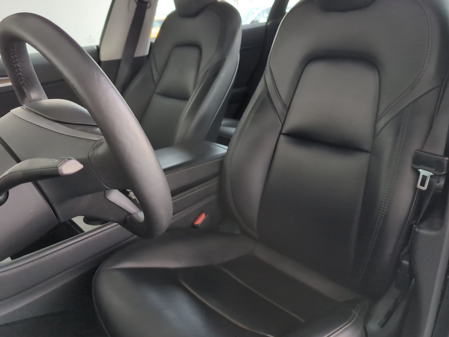 Tesla Model 3 RWD - foto 25