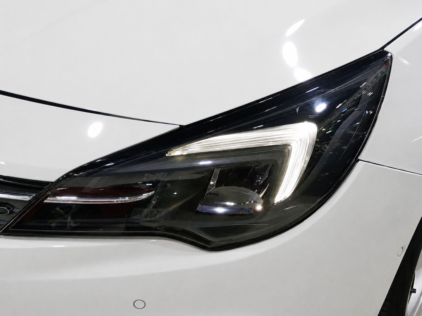 Opel Astra 1.2 Turbo SHL GS Line - foto 26