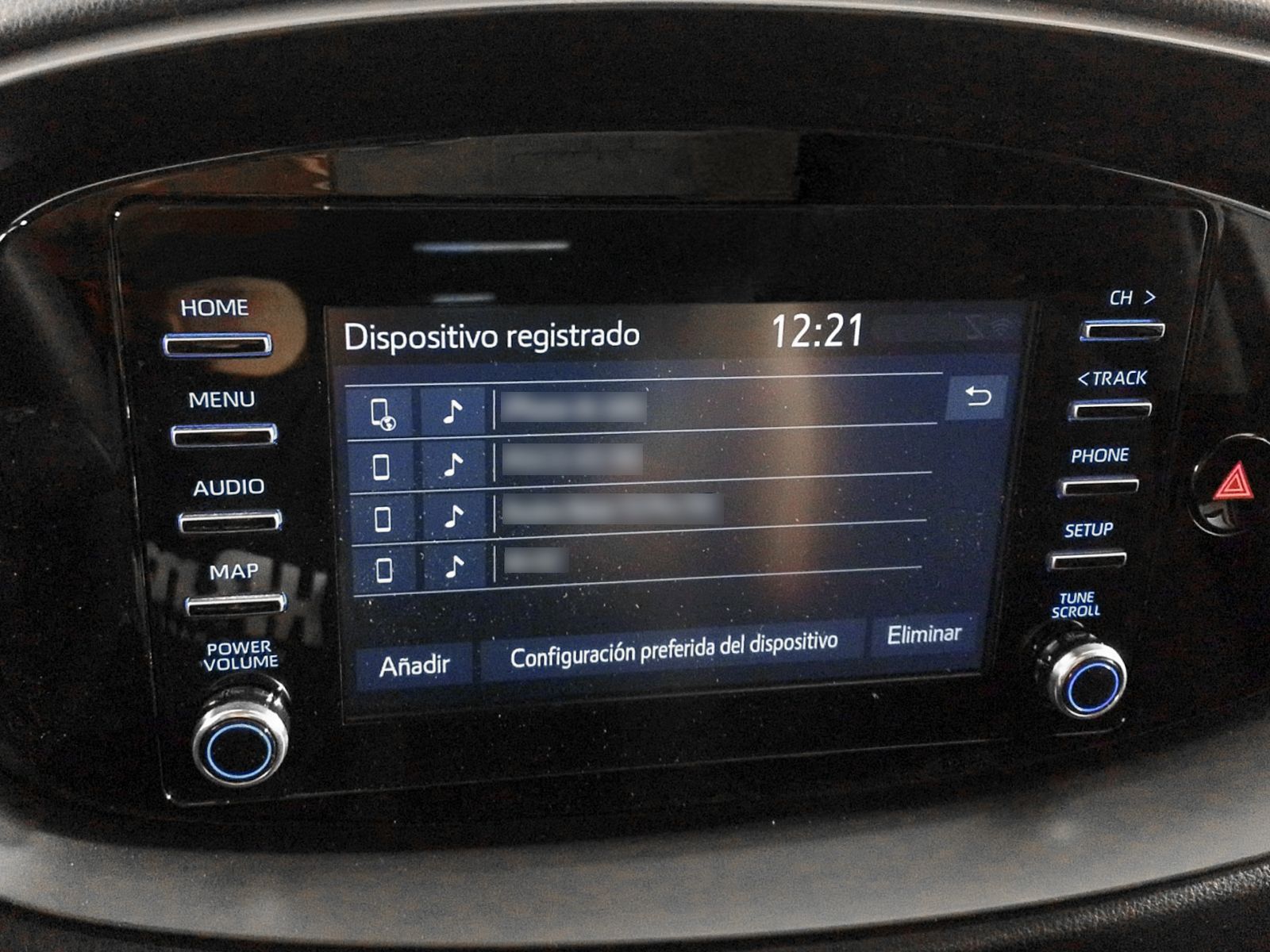 Toyota Aygo X 1.0 VVT-I Undercover CVT - foto 17