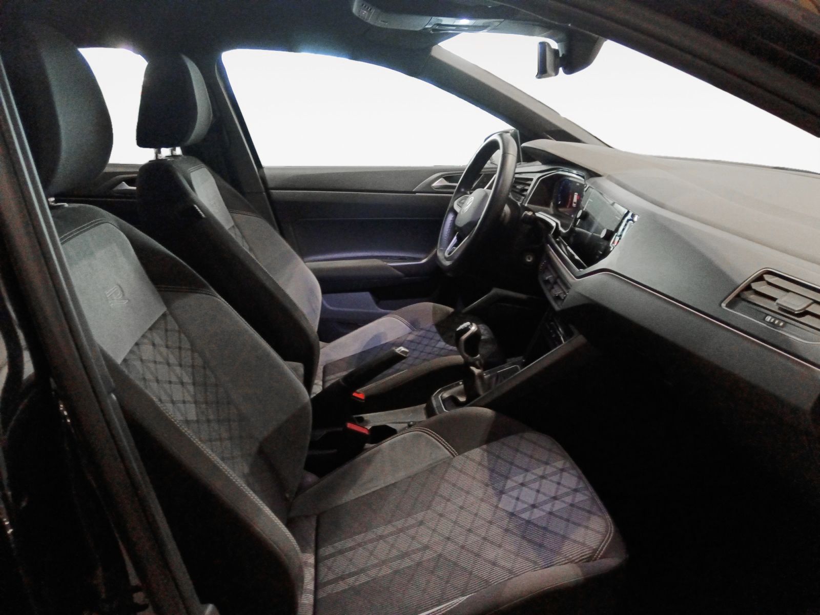 Volkswagen Polo R-Line 1.0 TSI - foto 12