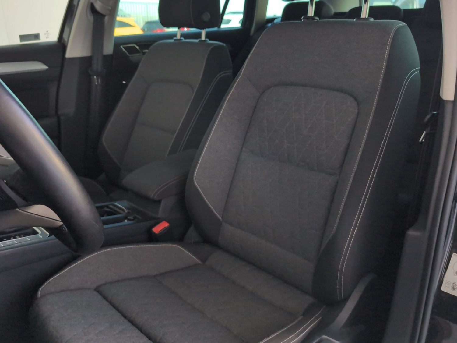 Volkswagen Passat Executive 1.5 TSI DSG - foto 23