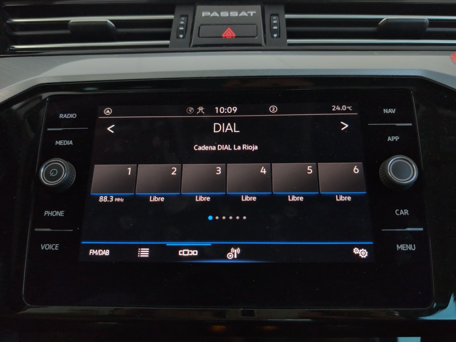 Volkswagen Passat Executive 1.5 TSI DSG - foto 19