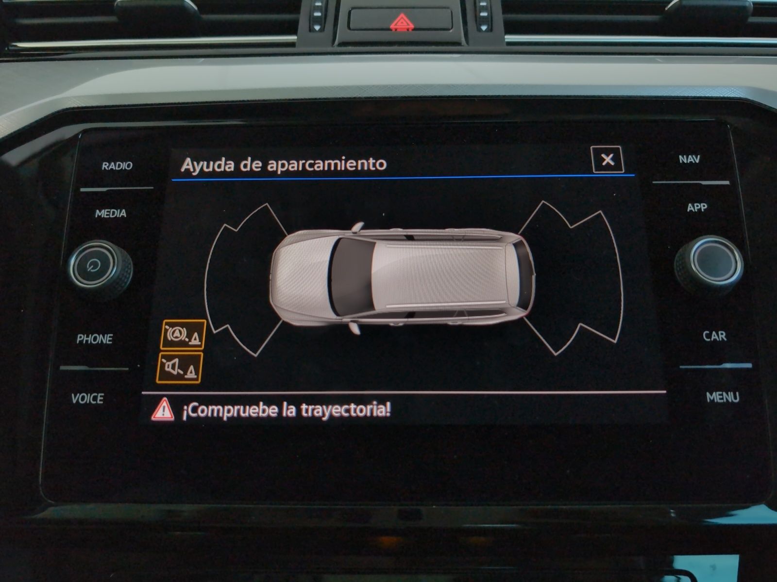 Volkswagen Passat Executive 1.5 TSI DSG - foto 21