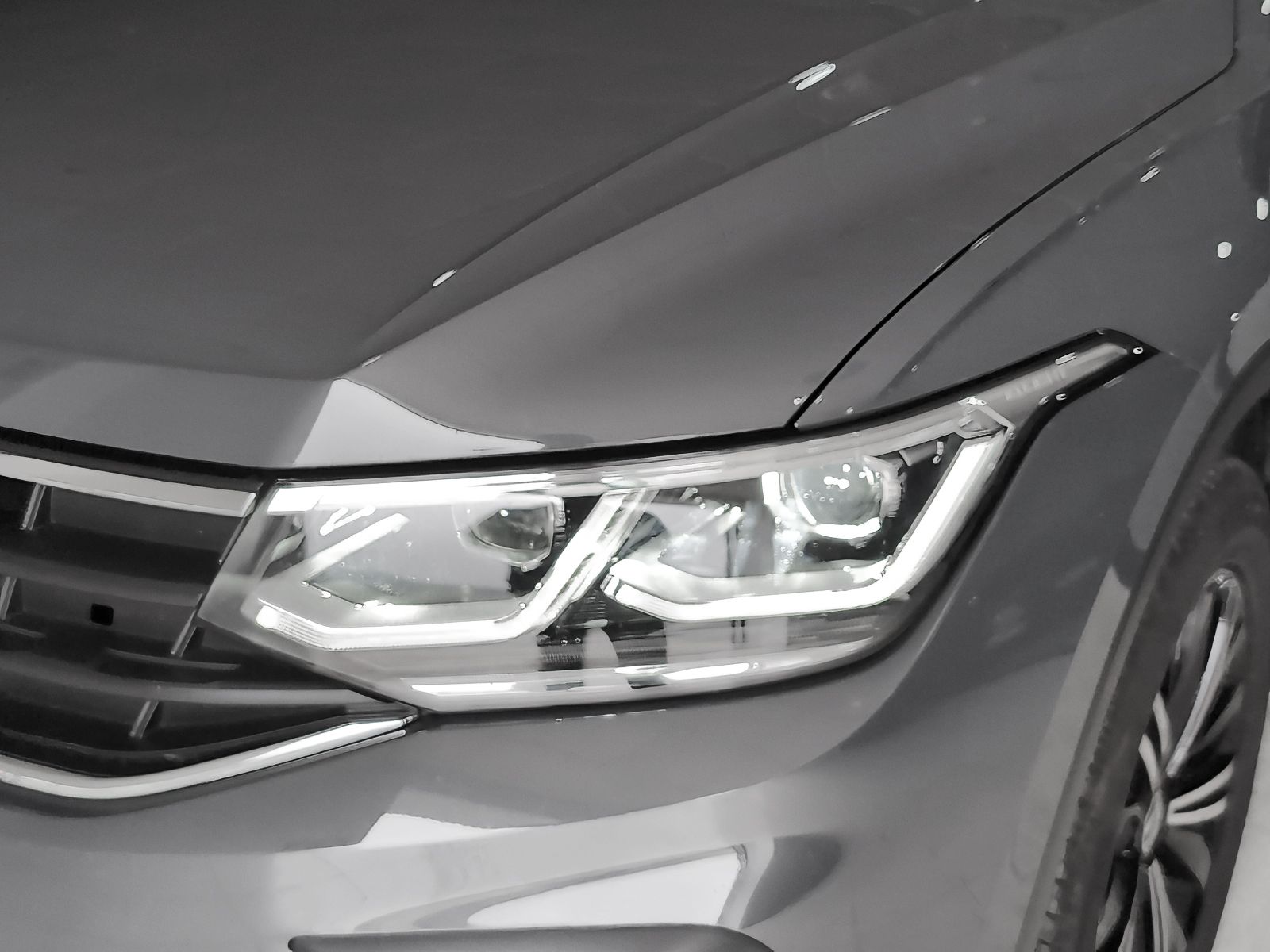 Volkswagen Tiguan Life 2.0 TDI DSG - foto 26