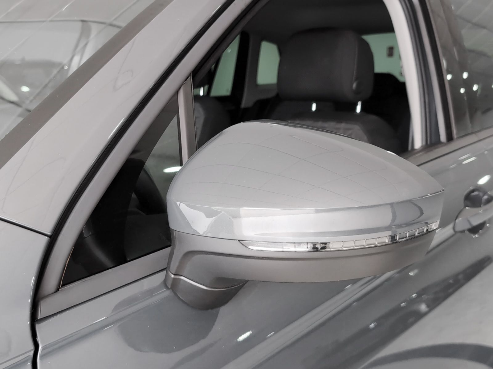Volkswagen Tiguan Life 2.0 TDI DSG - foto 25