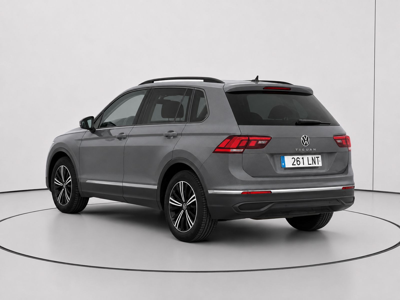 Volkswagen Tiguan Life 2.0 TDI DSG - foto 5