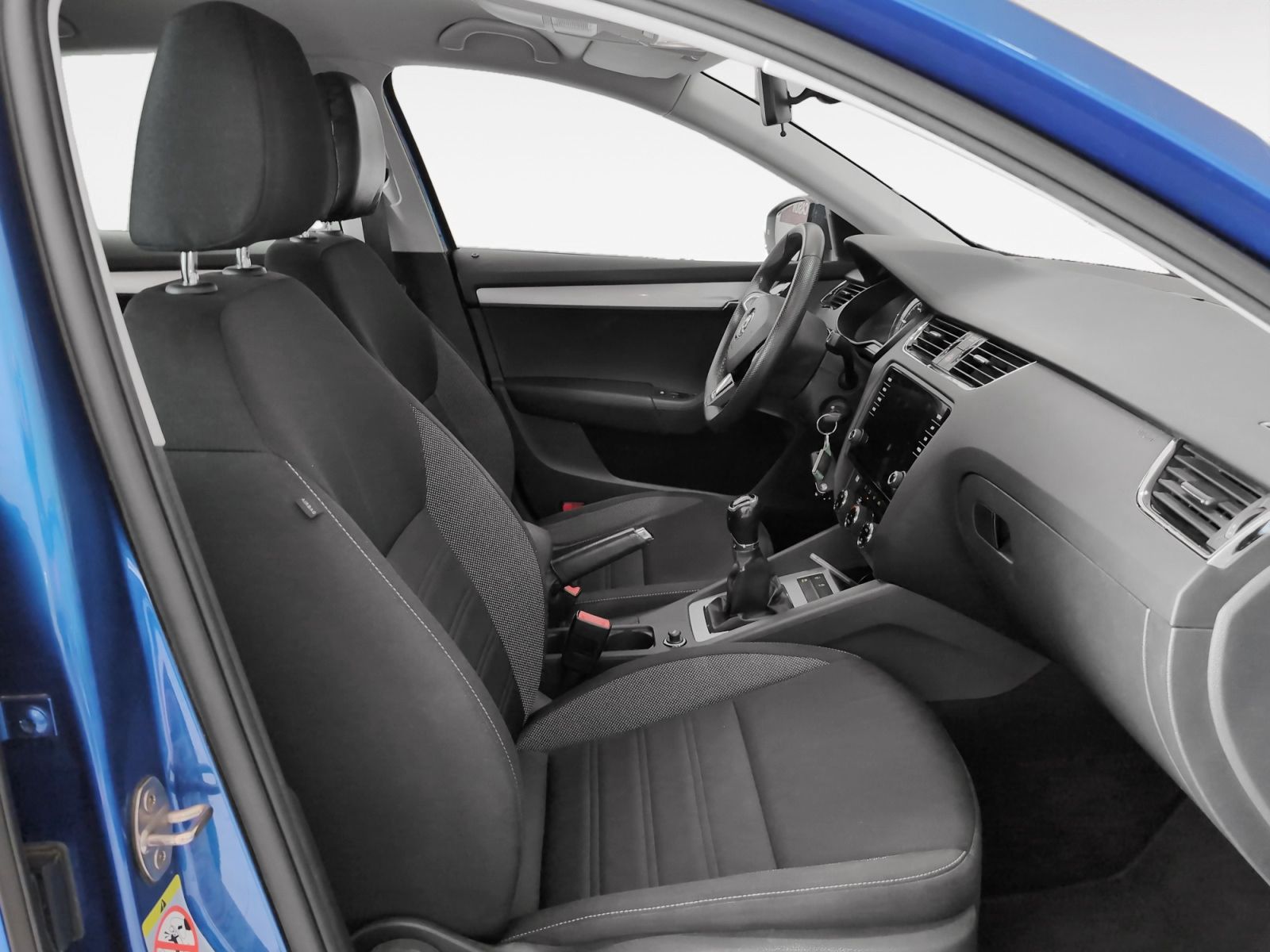 Škoda Octavia 1.6 TDI Like - foto 13