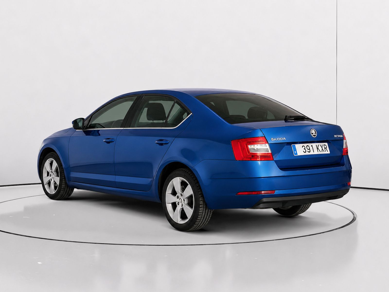 Škoda Octavia 1.6 TDI Like - foto 5