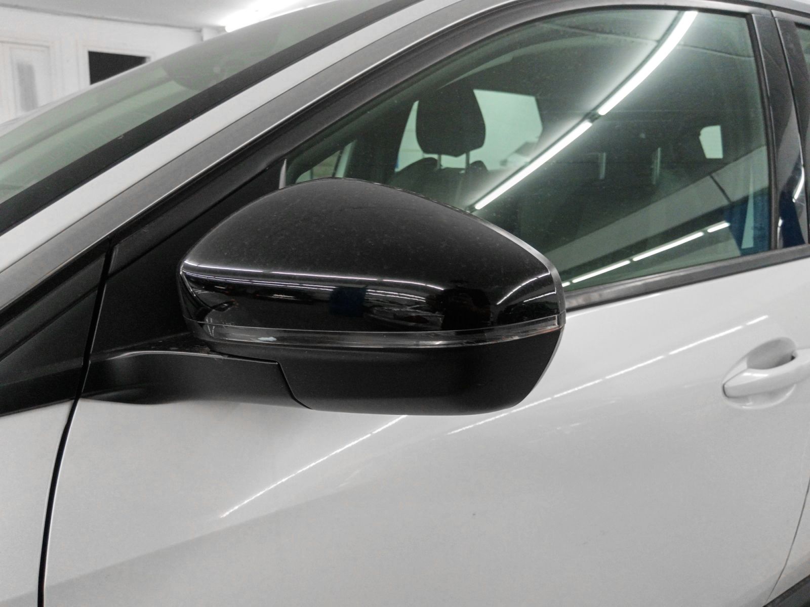 Peugeot 3008 BlueHDi 130 Active Pack EAT8 - foto 21