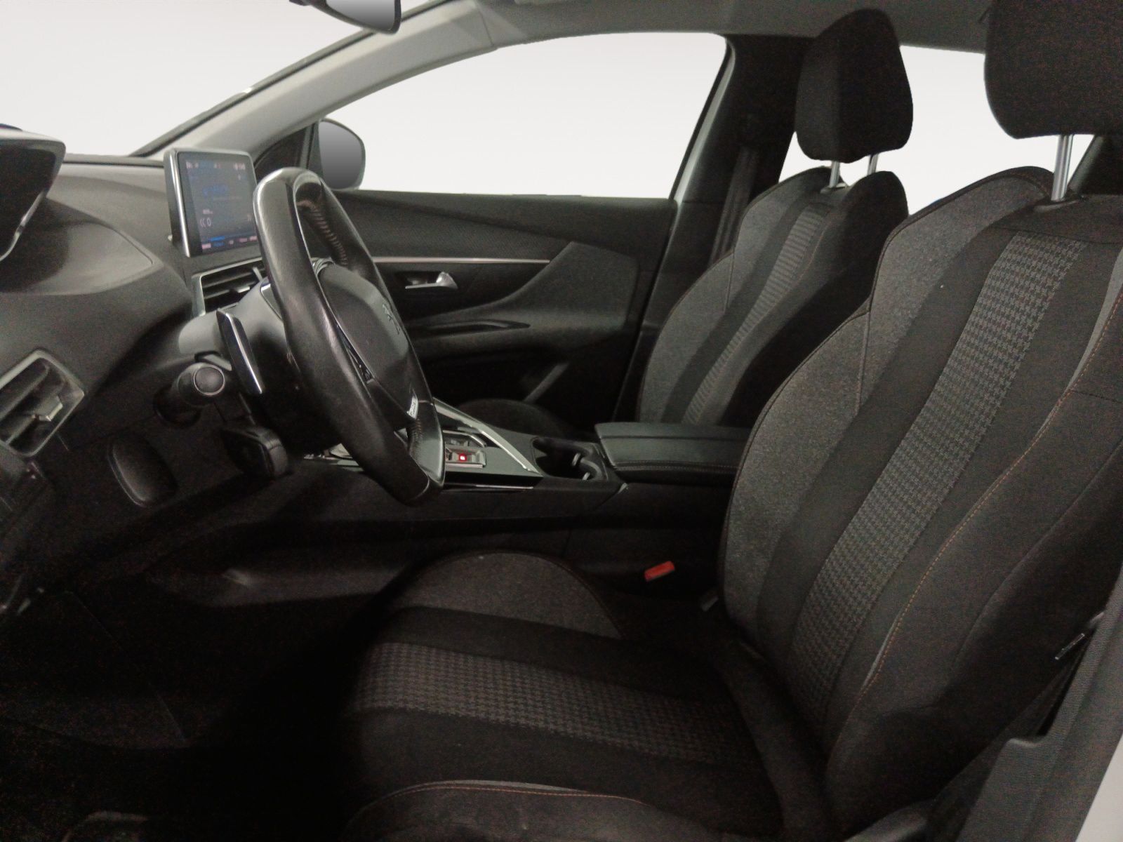 Peugeot 3008 BlueHDi 130 Active Pack EAT8 - foto 11