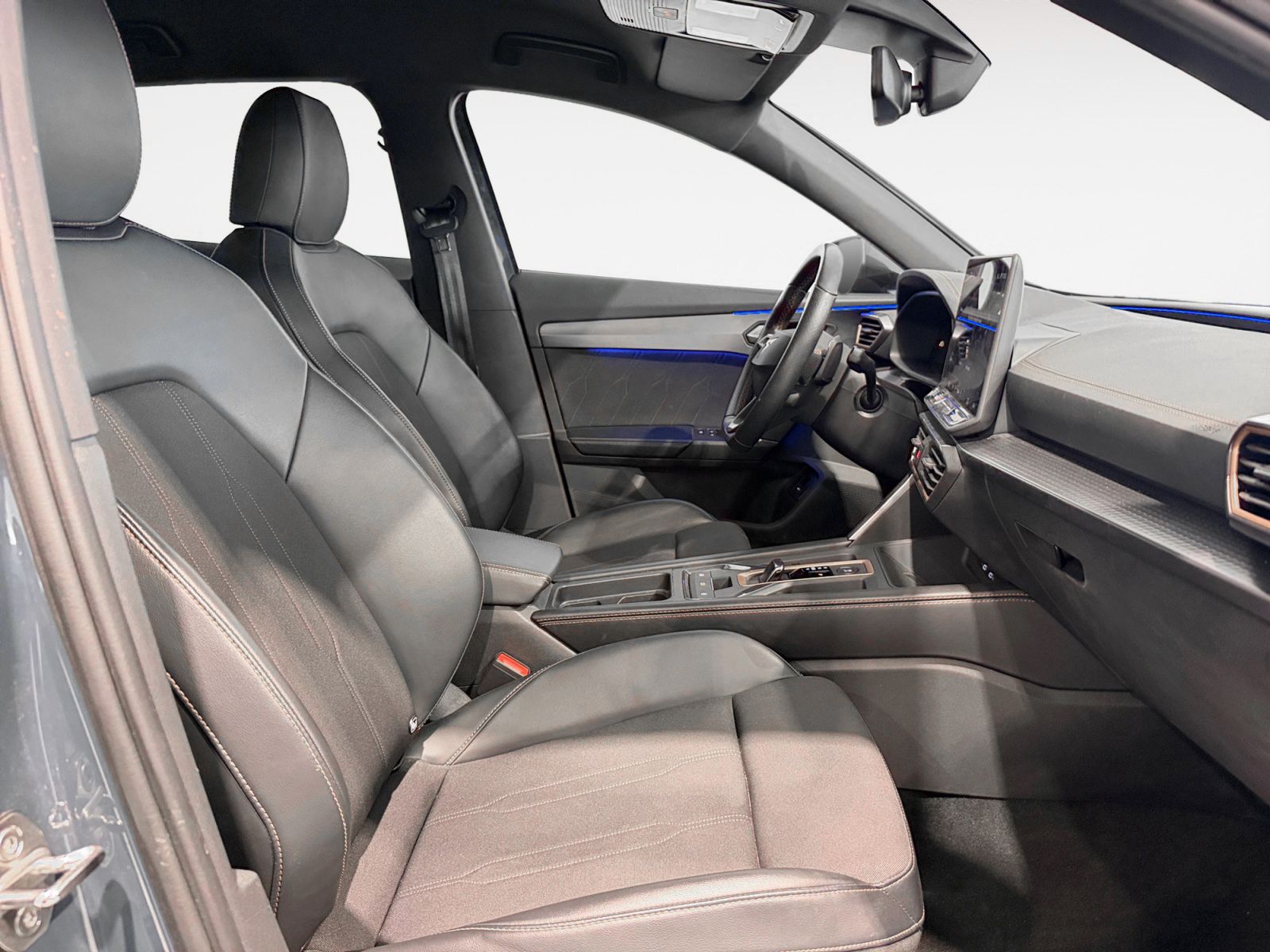 Cupra Formentor 1.5 eTSI DSG - foto 12