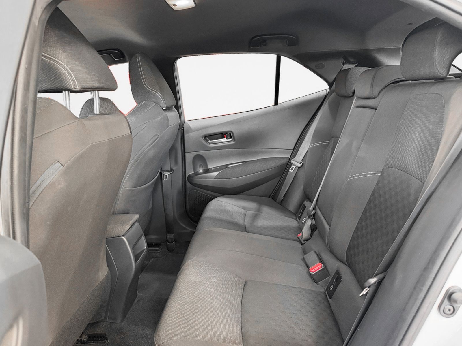Toyota Corolla 140H Business - foto 11