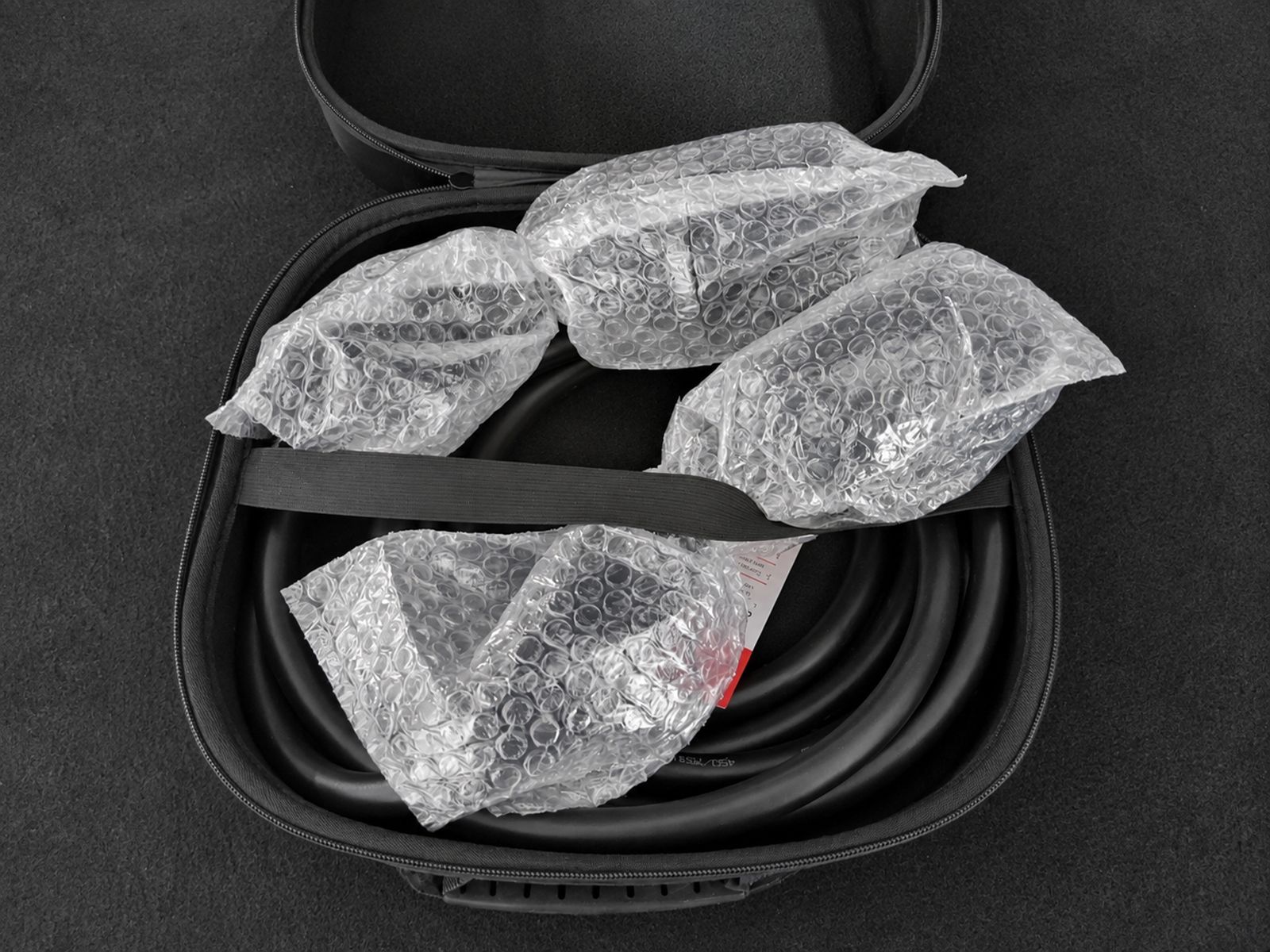 Bestune Joyee 07 1.5T PHEV Premium DCT - foto 16