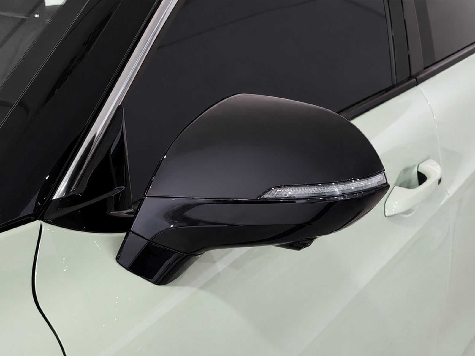 Bestune Joyee 07 1.5T PHEV Premium DCT - foto 25
