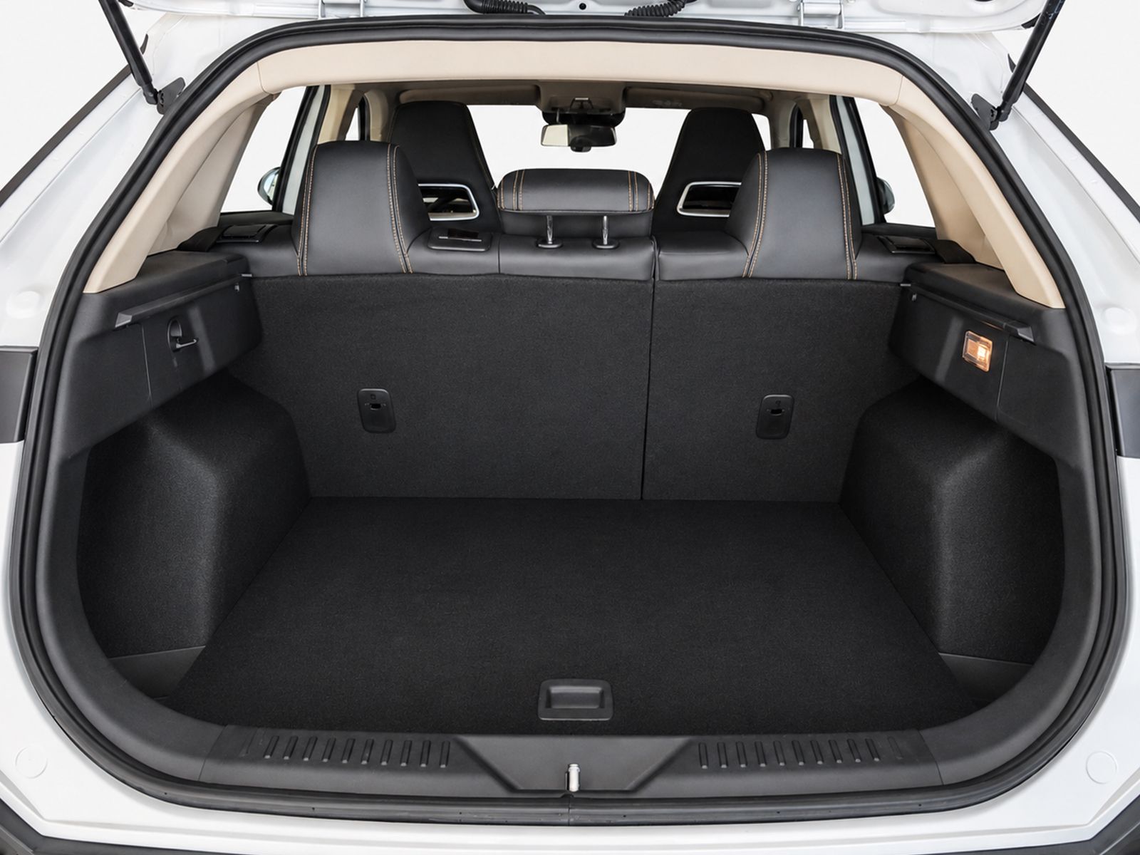 Bestune T77 1.5T DCT Premium - foto 14