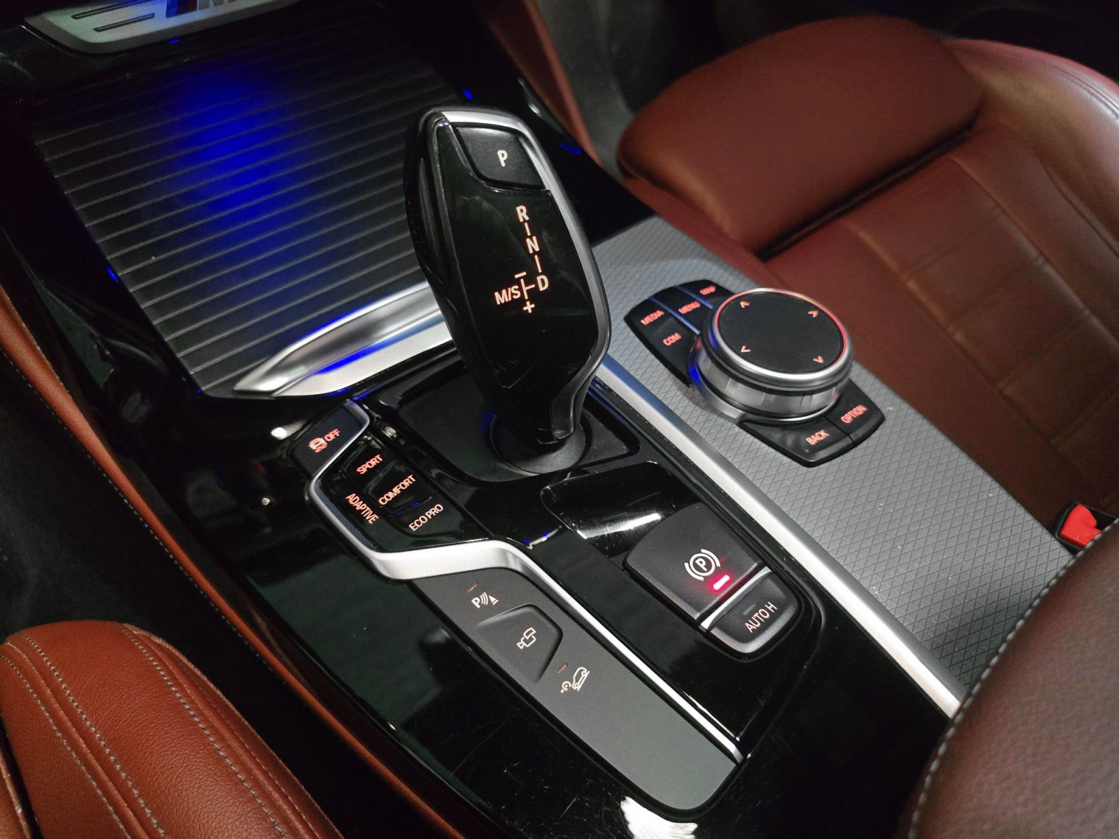 BMW X4 M40d - foto 17