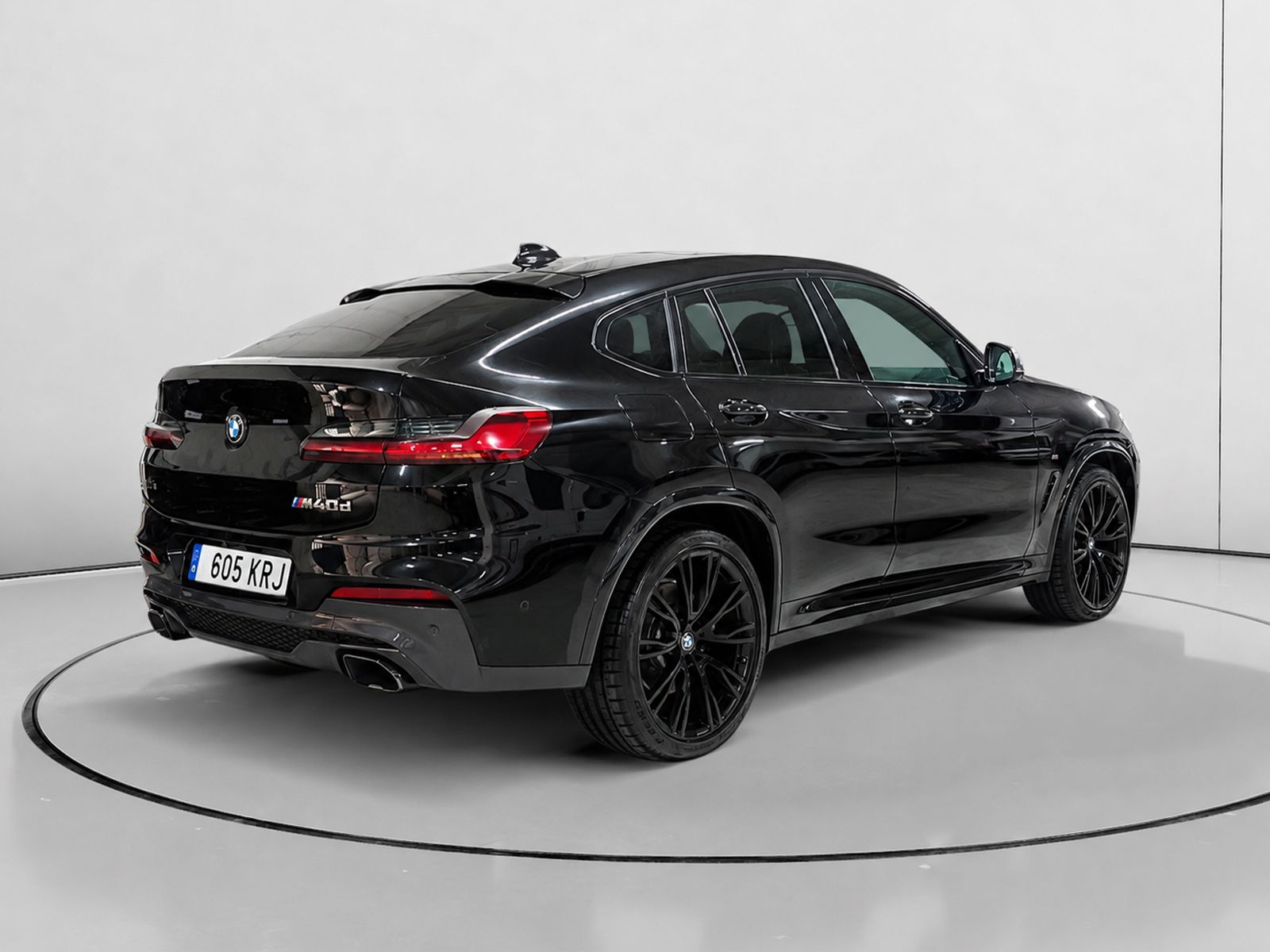 BMW X4 M40d - foto 3