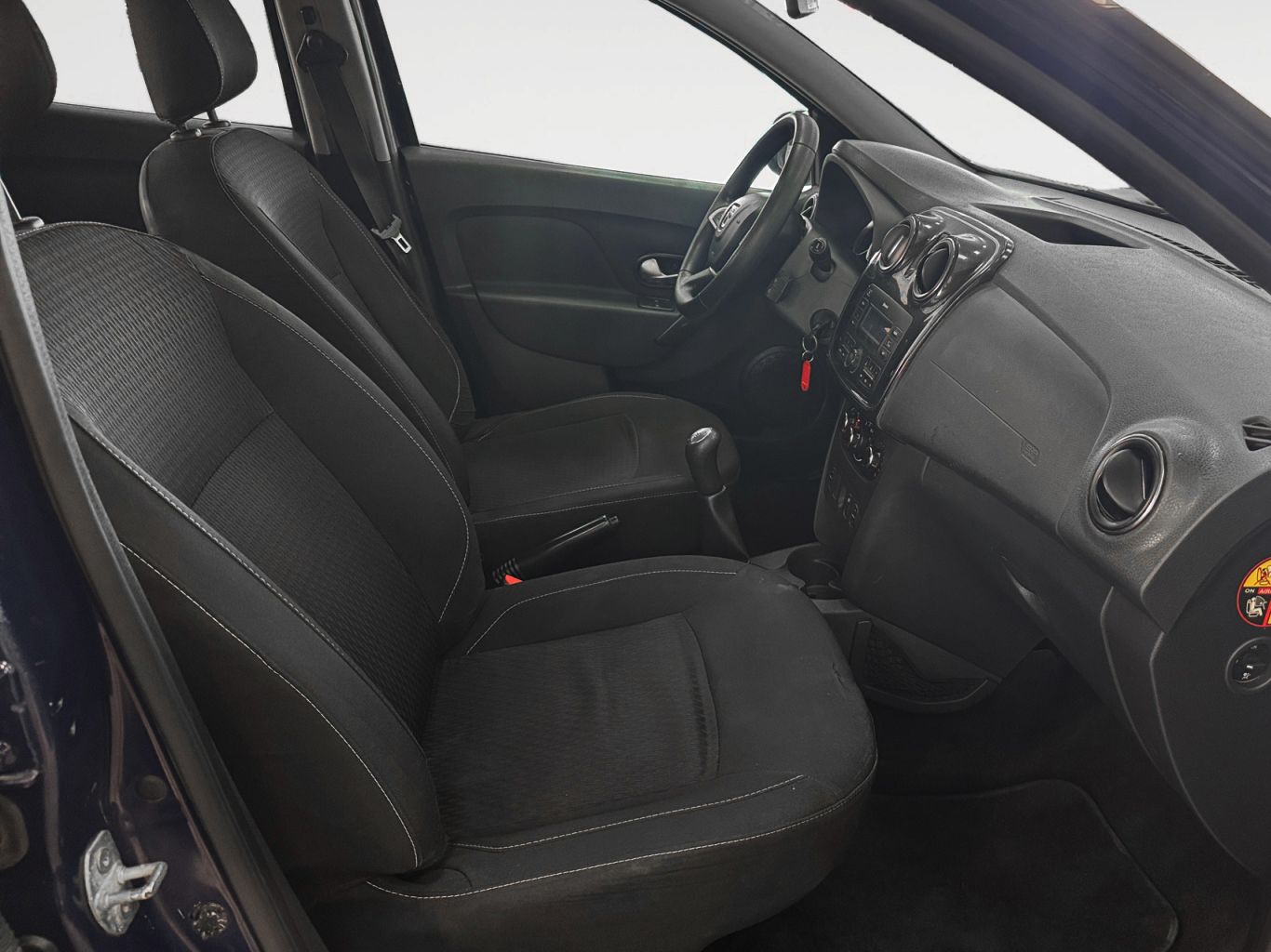 Dacia Sandero Comfort Blue dCi - foto 12