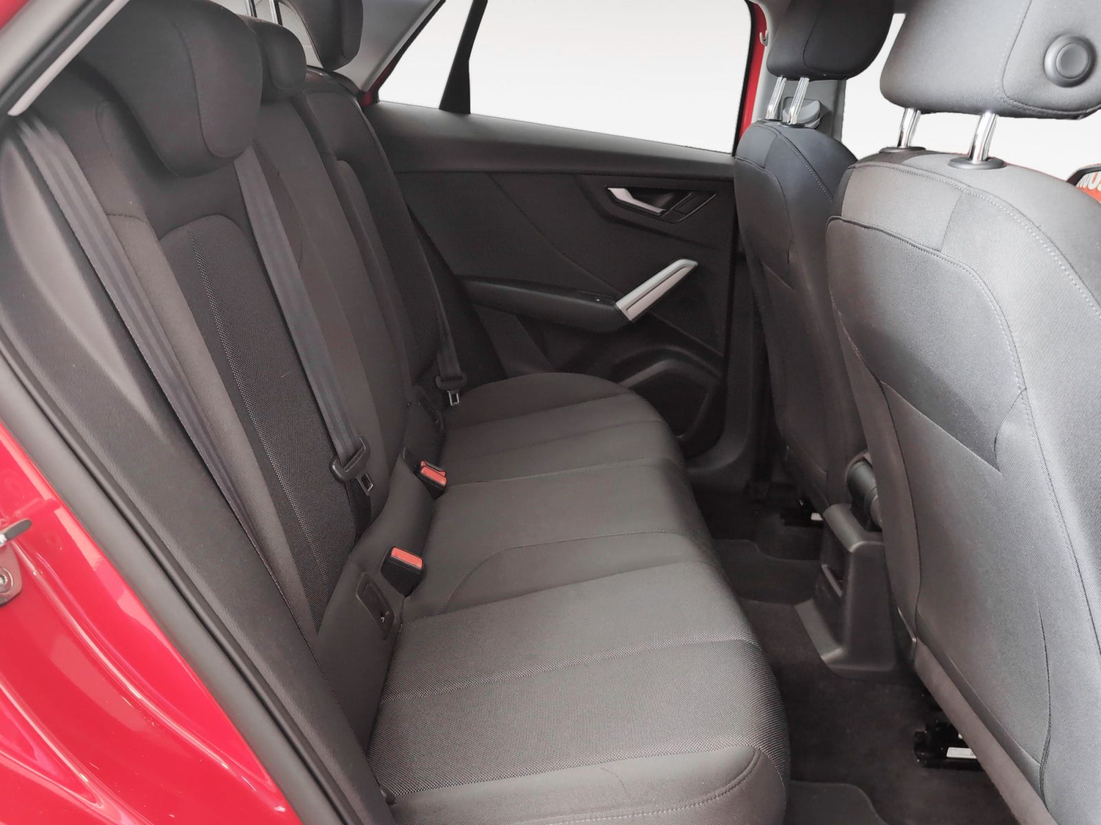 Audi Q2 Advanced 30 TDI S tronic - foto 12