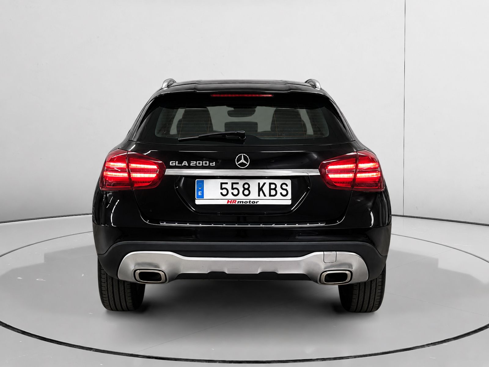 Mercedes-Benz GLA 200 d - foto 4