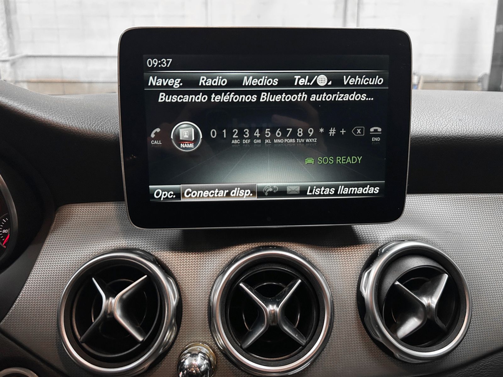 Mercedes-Benz GLA 200 d - foto 20
