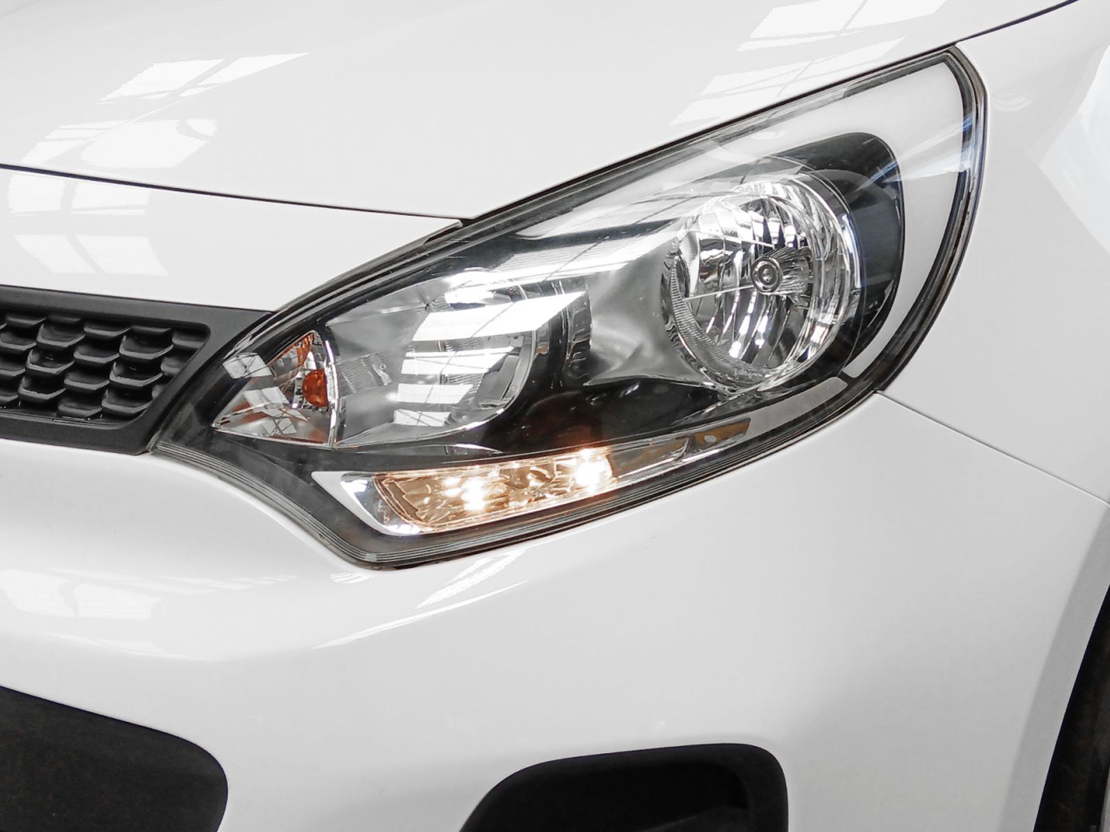 Kia Rio 1.2 Cvvt Concept - foto 24