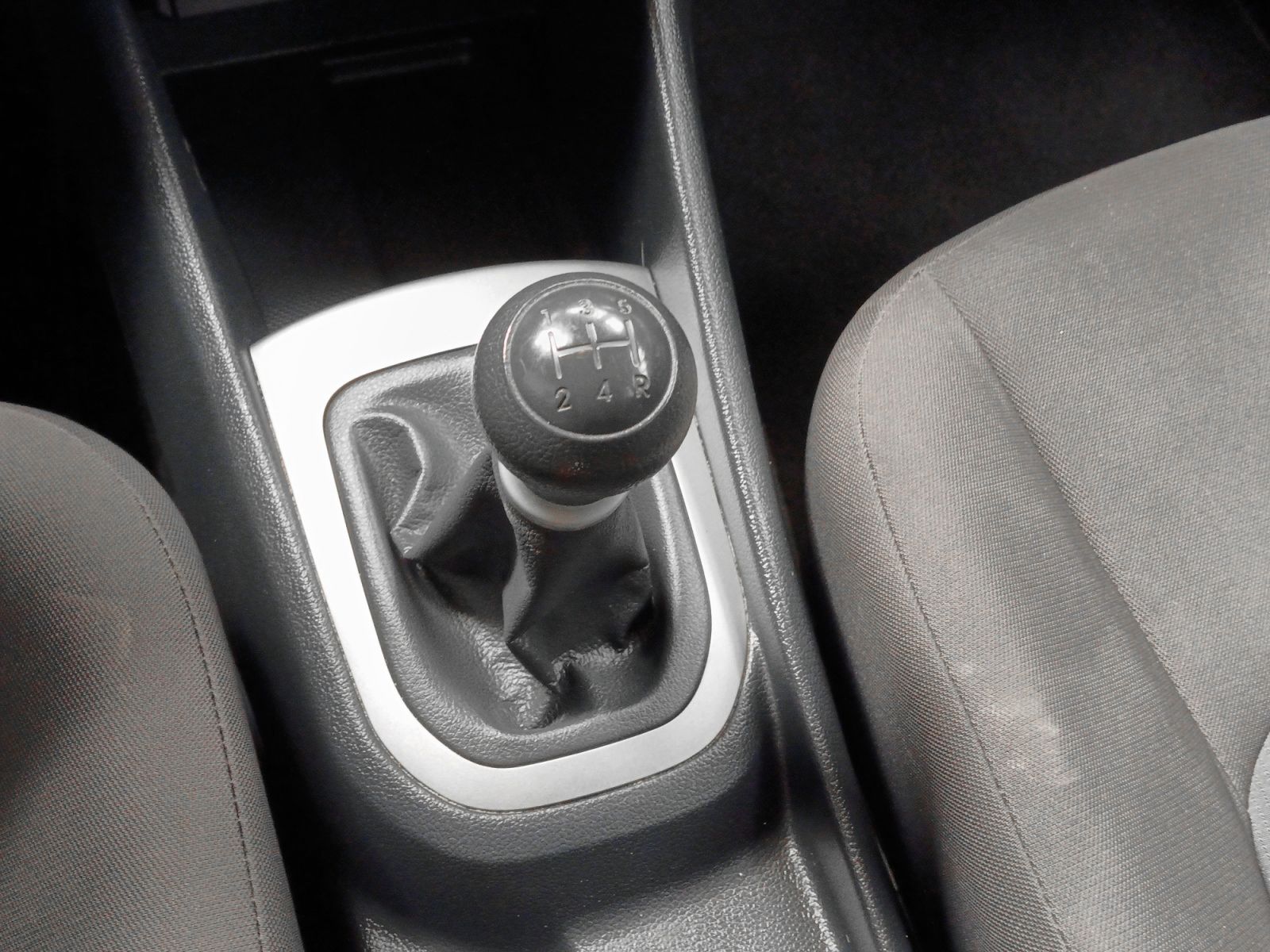 Kia Rio 1.2 Cvvt Concept - foto 14