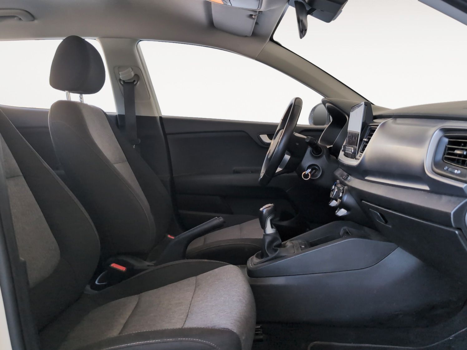 Kia Stonic 1.0 T-GDi MHEV Concept - foto 13