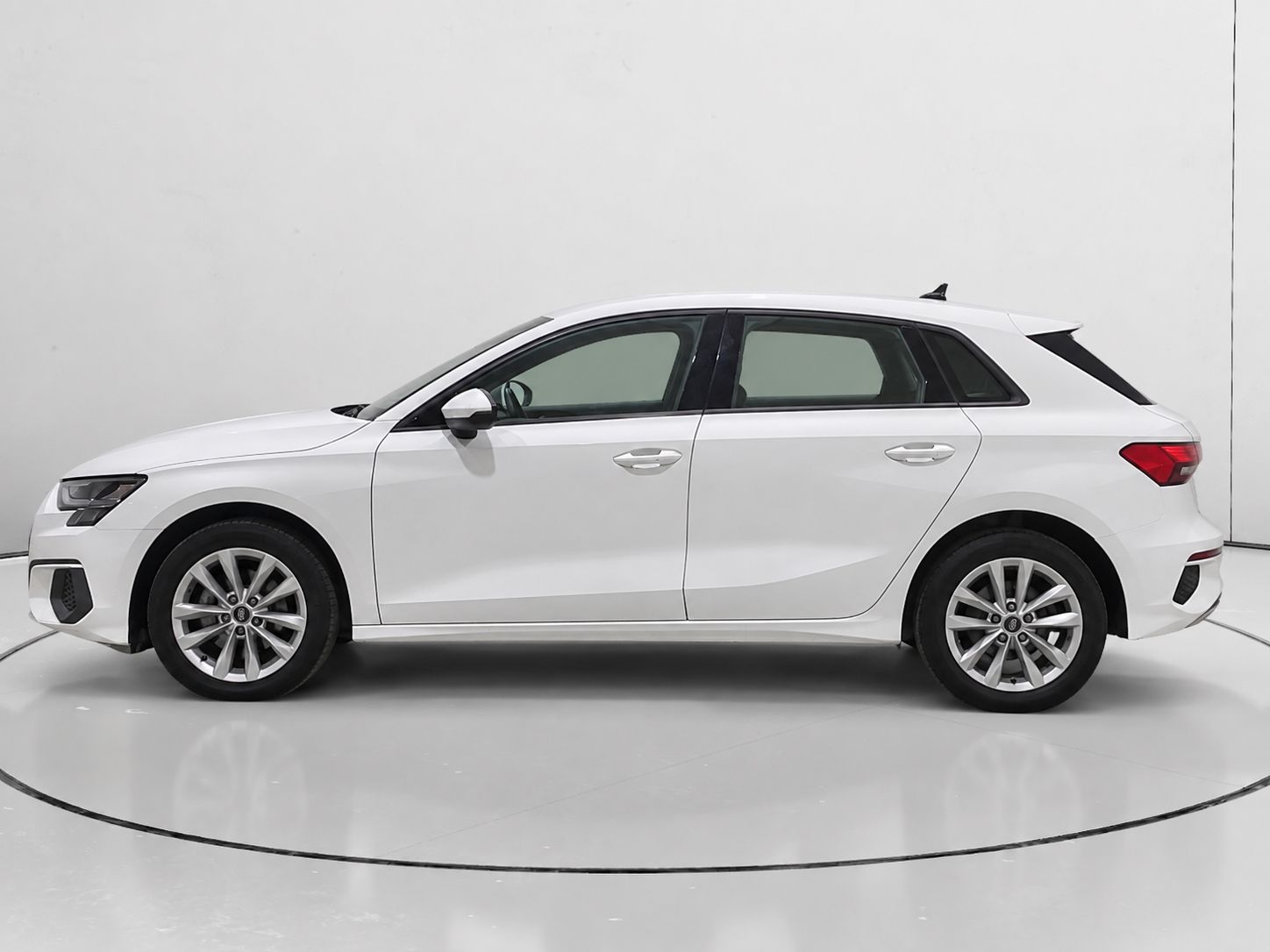 Audi A3 35 TDI S tronic - foto 6