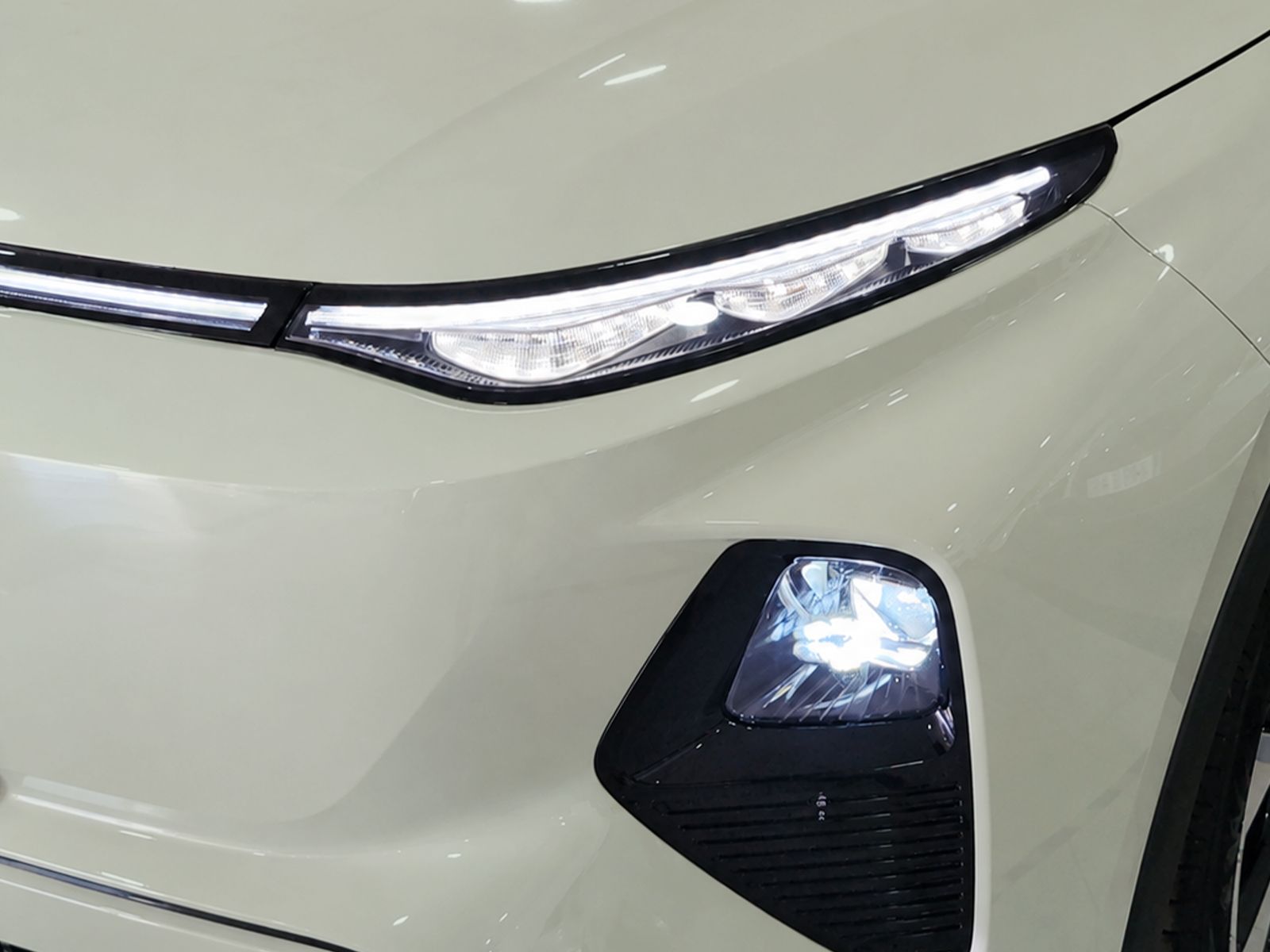 Bestune Joyee 07 1.5T PHEV Premium DCT - foto 27