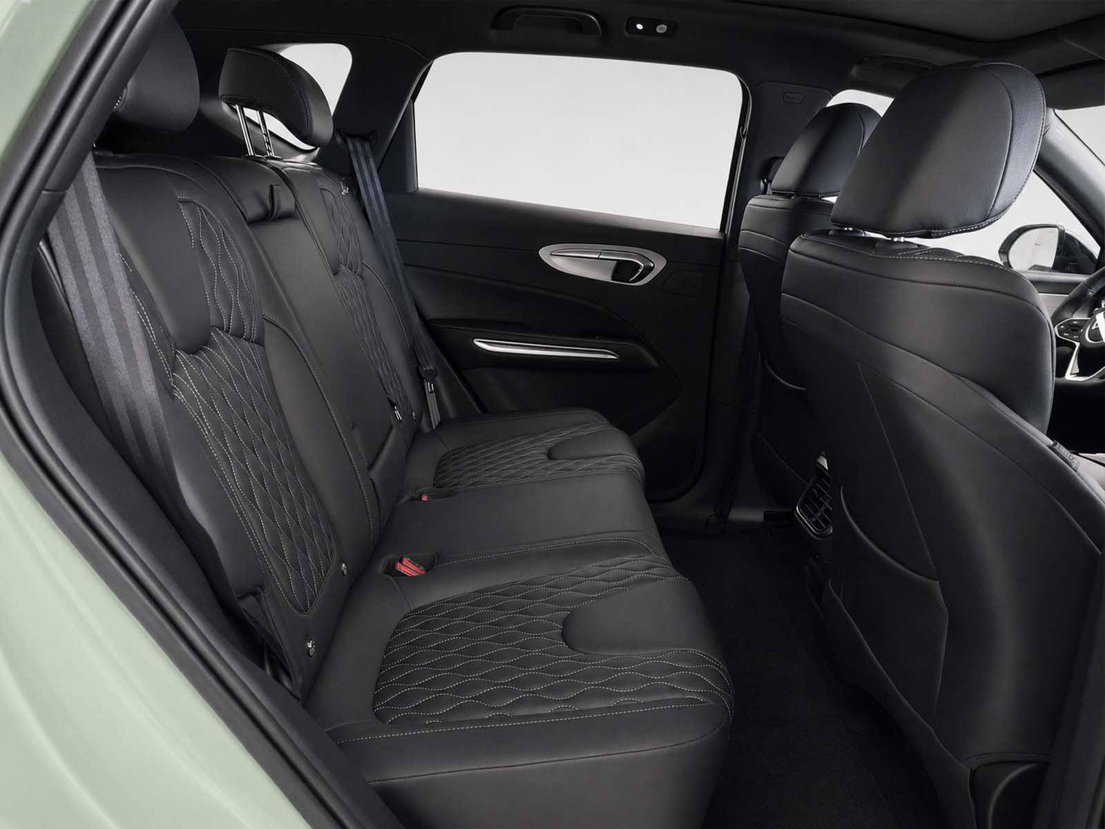 Bestune Joyee 07 1.5T PHEV Premium DCT - foto 12