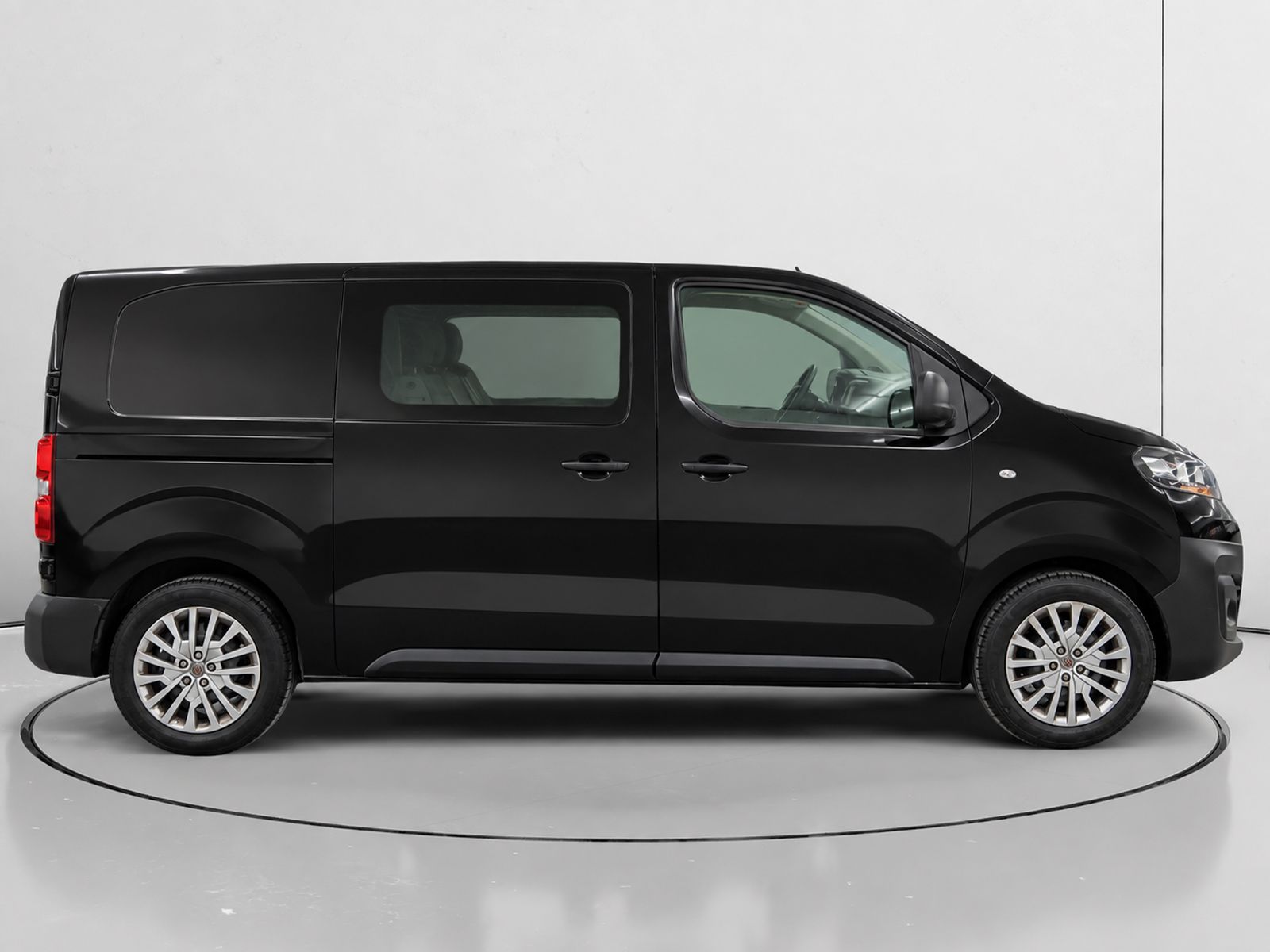 Opel Vivaro Furgon 1.5 Diesel Doble Cabina M Standard Express - foto 2