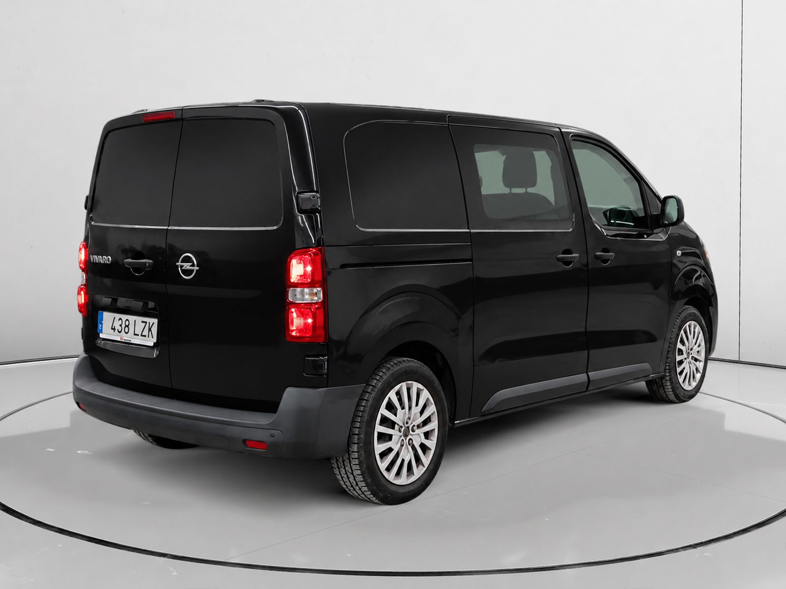 Opel Vivaro Furgon 1.5 Diesel Doble Cabina M Standard Express - foto 3