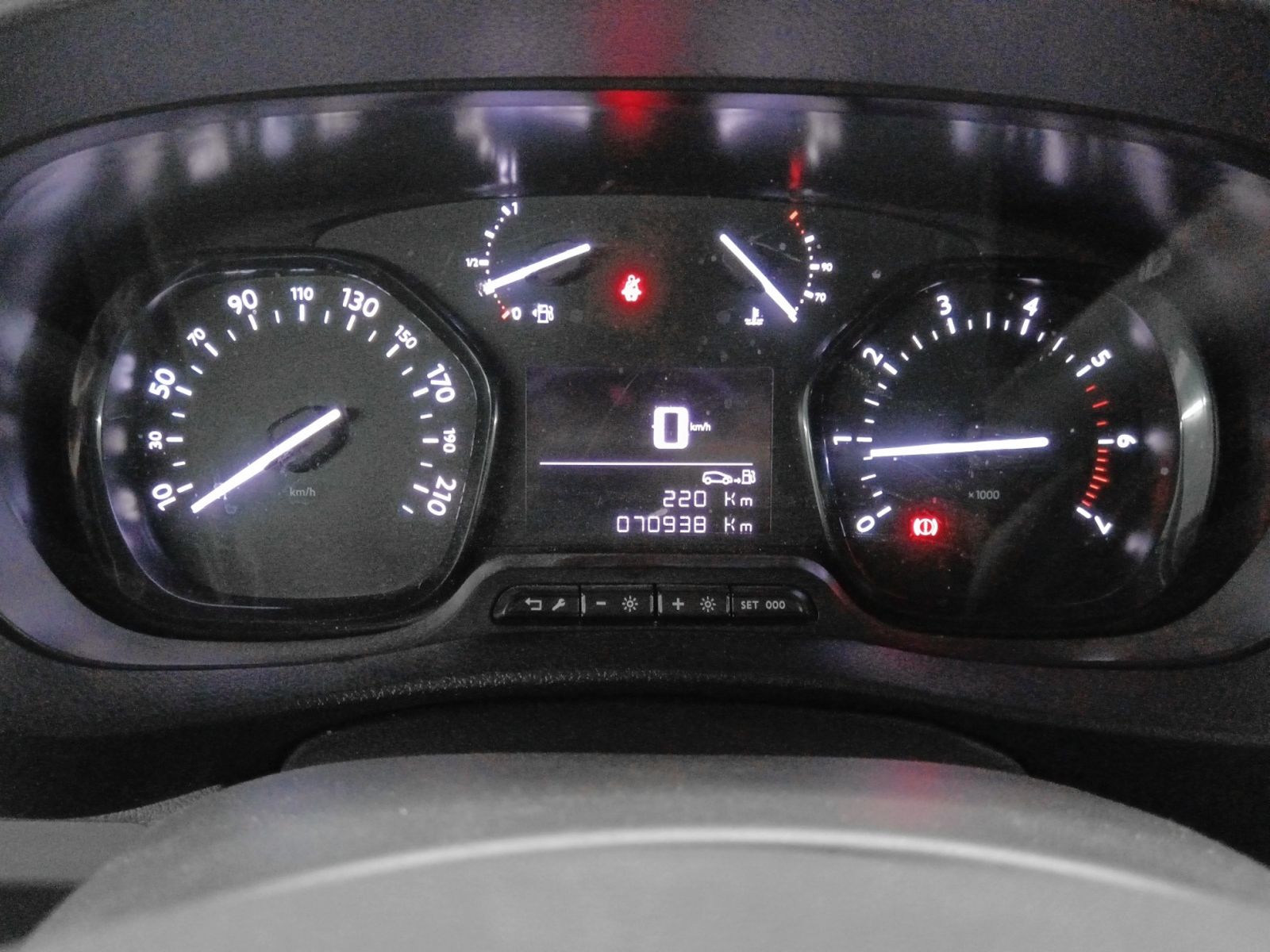 Opel Vivaro Furgon 1.5 Diesel Doble Cabina M Standard Express - foto 15