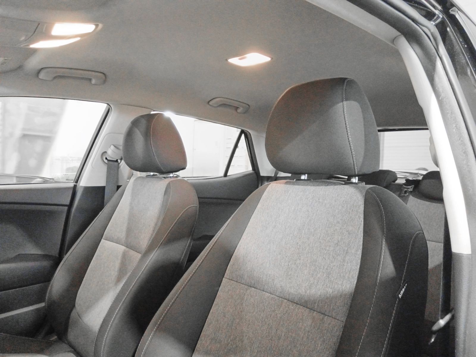Kia Stonic 1.0 T-GDi MHEV iMT Concept - foto 20