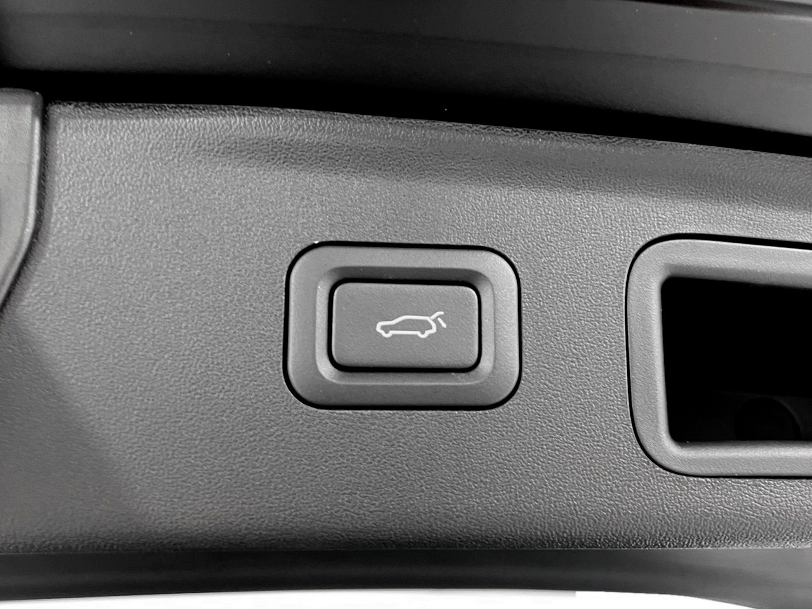 Bestune Joyee 07 1.5T PHEV Premium DCT - foto 16
