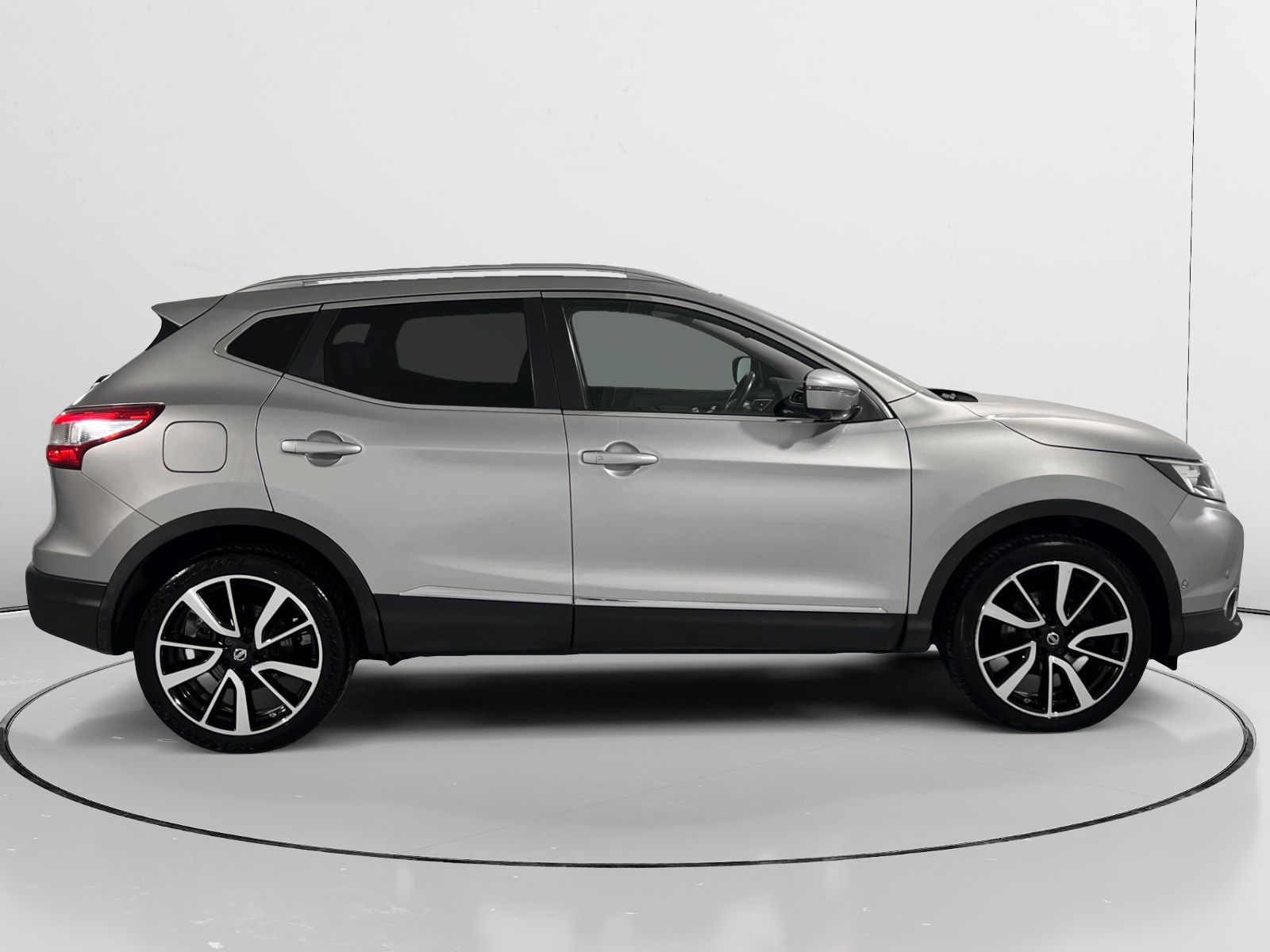 Nissan Qashqai dCi 130 Visia 4x2 XTronic - foto 2