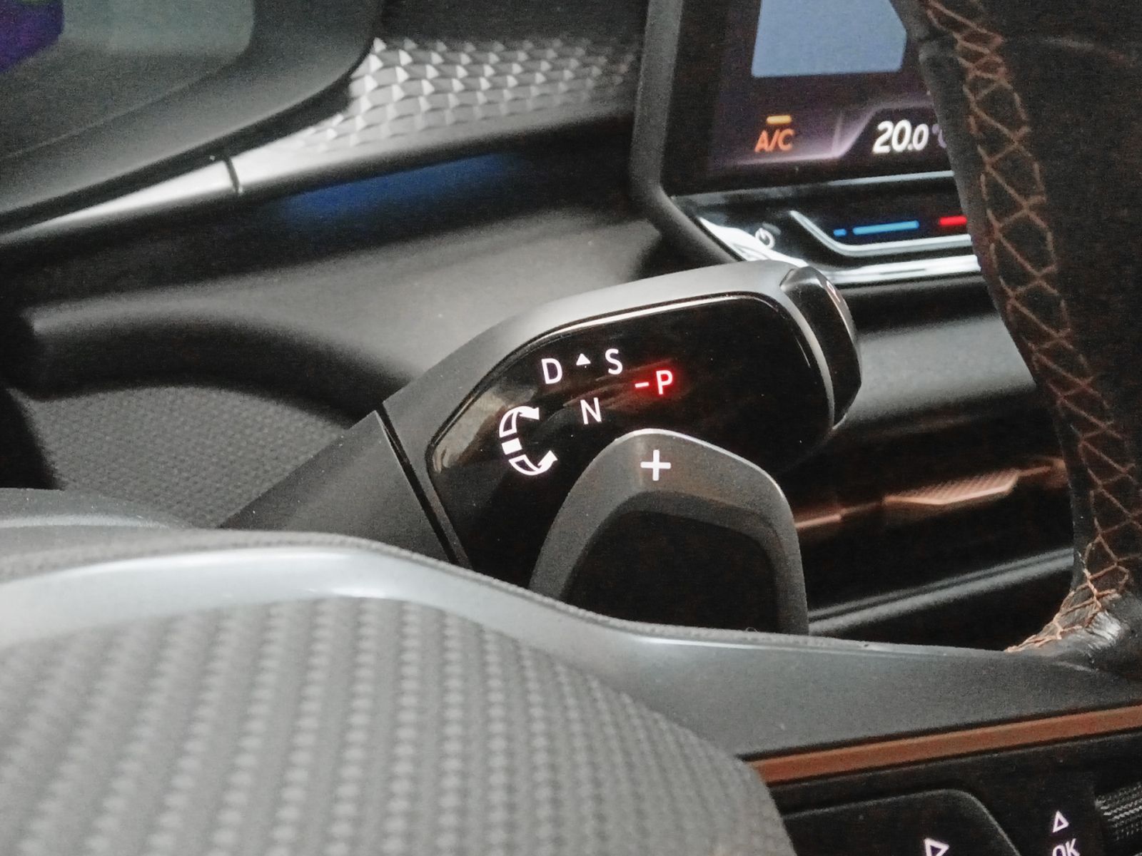 Cupra Terramar 1.5 eTSI DSG - foto 23