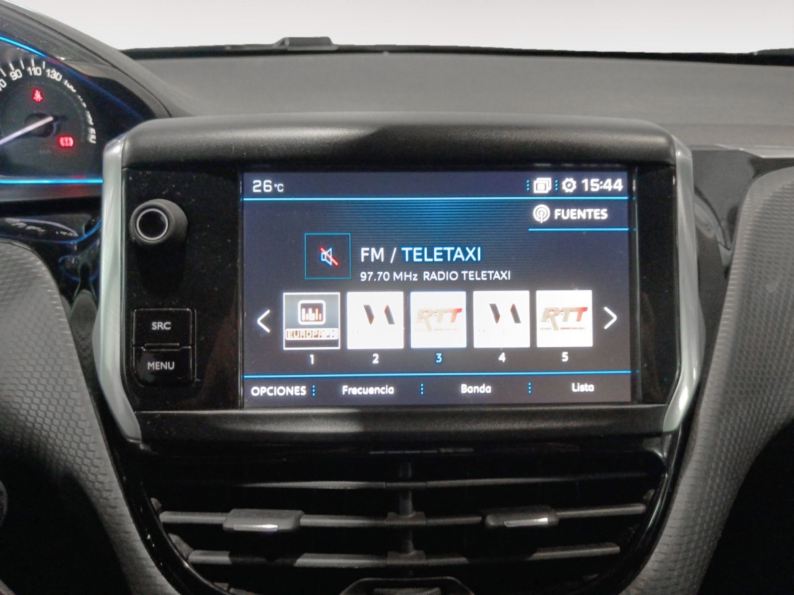 Peugeot 2008 PureTech 110 Allure - foto 19